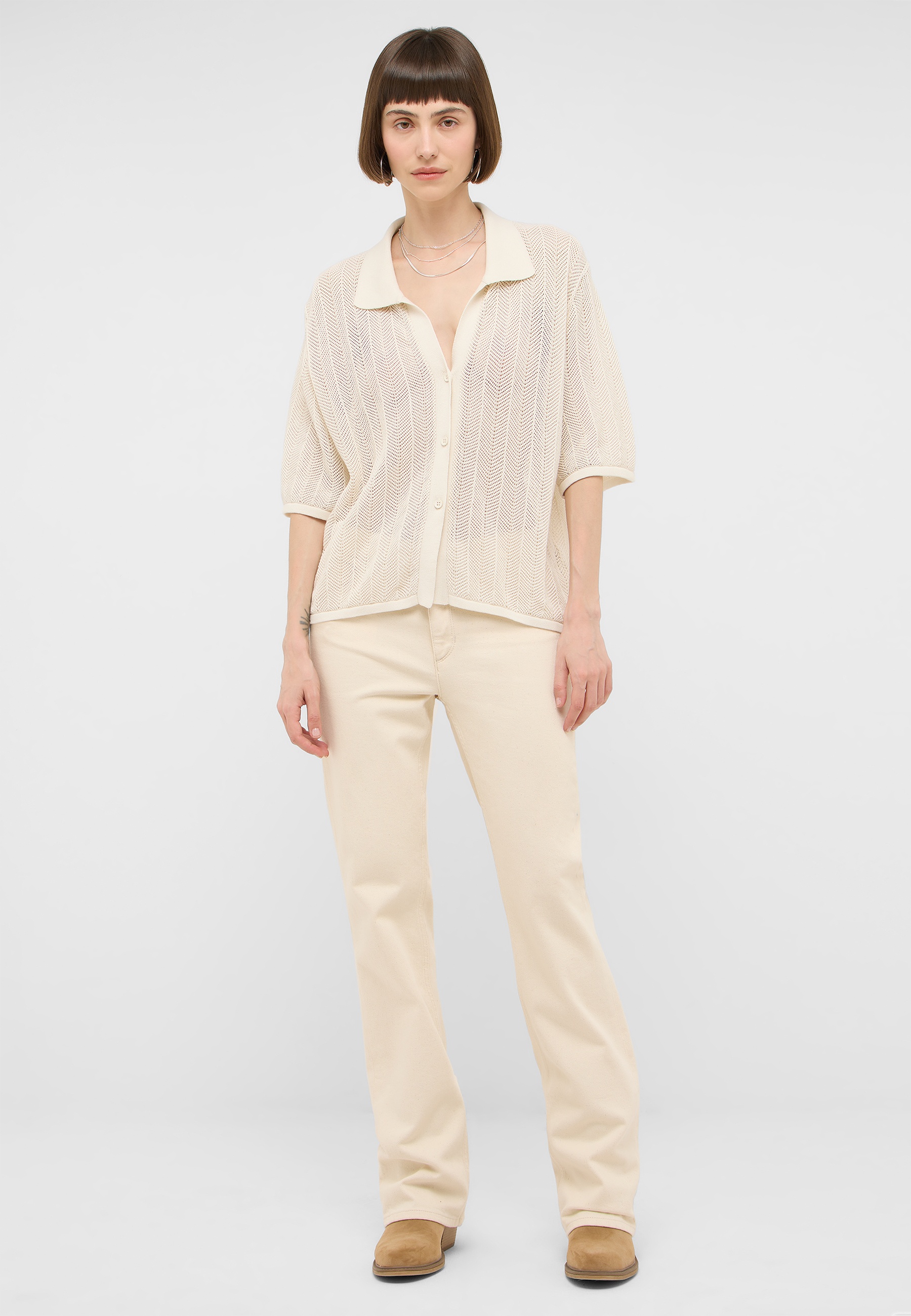 Kragenpullover, Kariert?, Hemdchen?, Netzstrick, Beige, Oversized, Lange Ärmel, Knopfleiste, Beige Hose, Loafer, Mokassins, Kleidung-Set