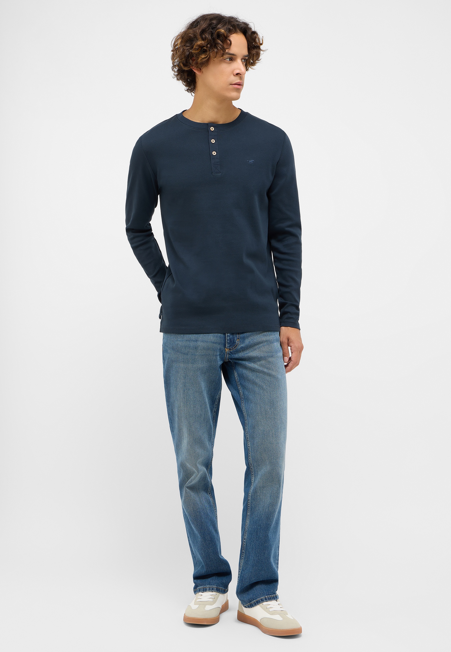 Langarm, Ärmel, Hosen, Person, Stehend