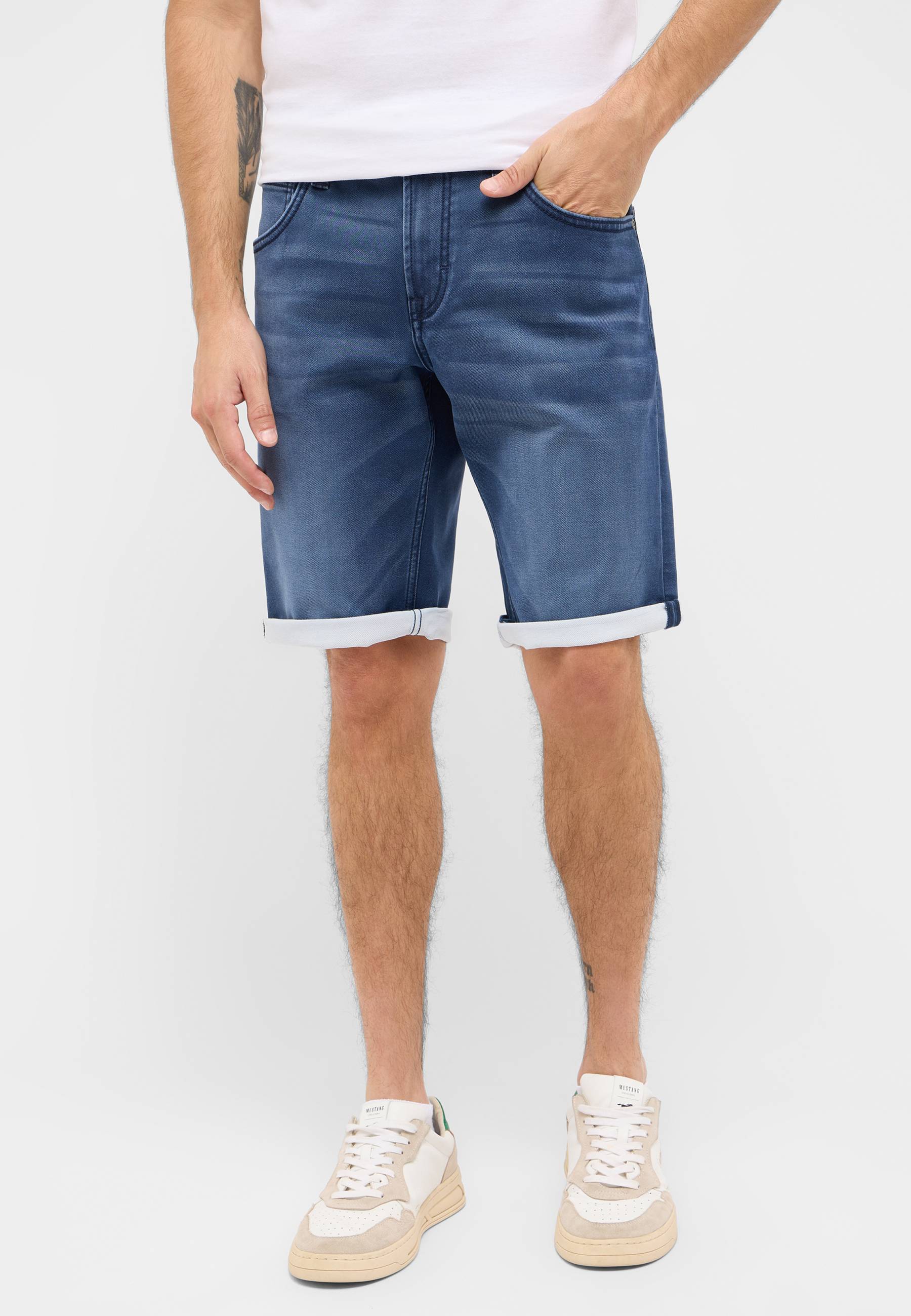 Kurze Hose, Erwachsener, Männlich, Mann, Person