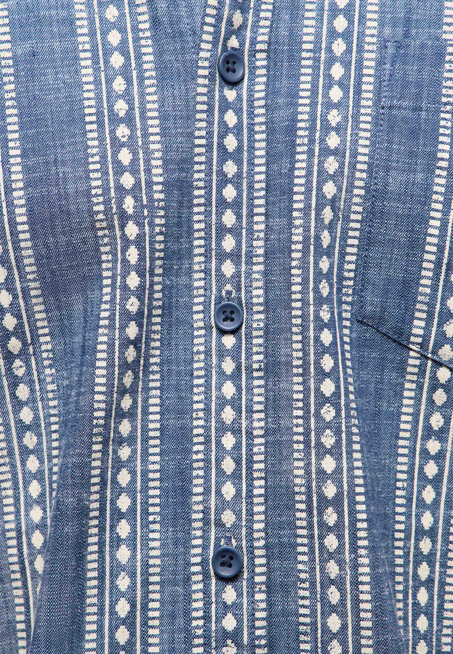 Musterhemd, Streifenmuster, Knopfleiste, Denim-ähnlicher Stoff, Blaues Hemd