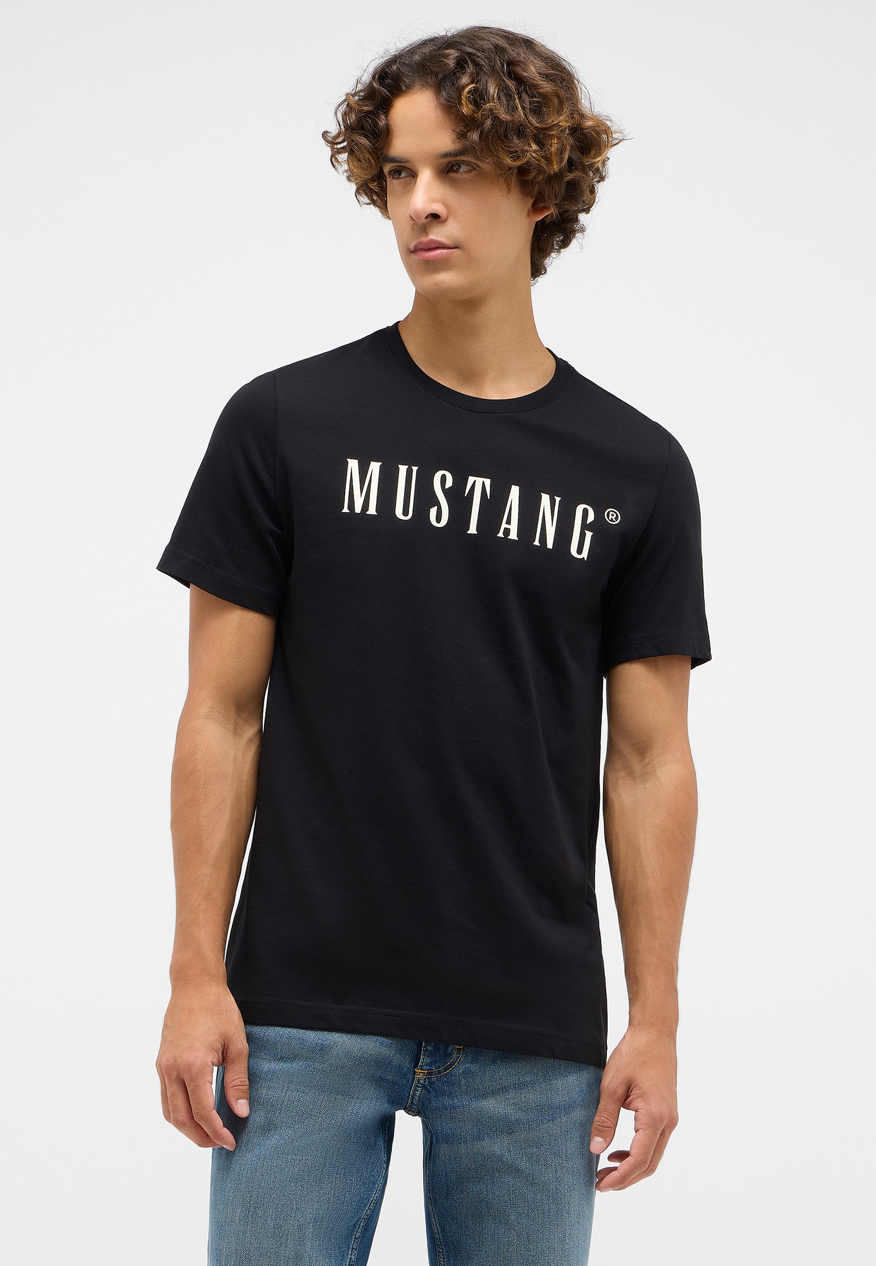 Bekleidung, T-shirt, Hemd, Person