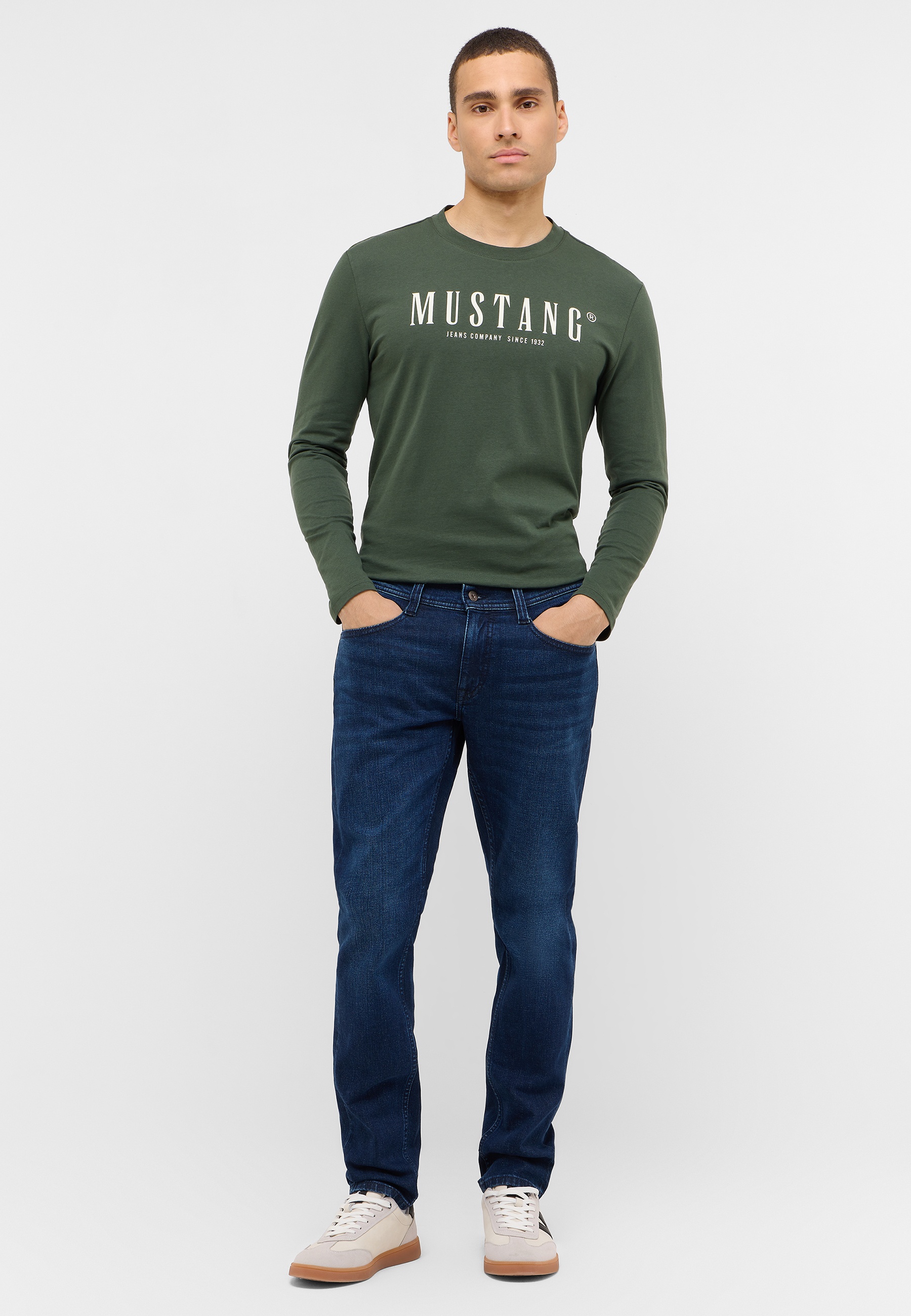 Langarm, Hosen, Jeans, Person, T-shirt