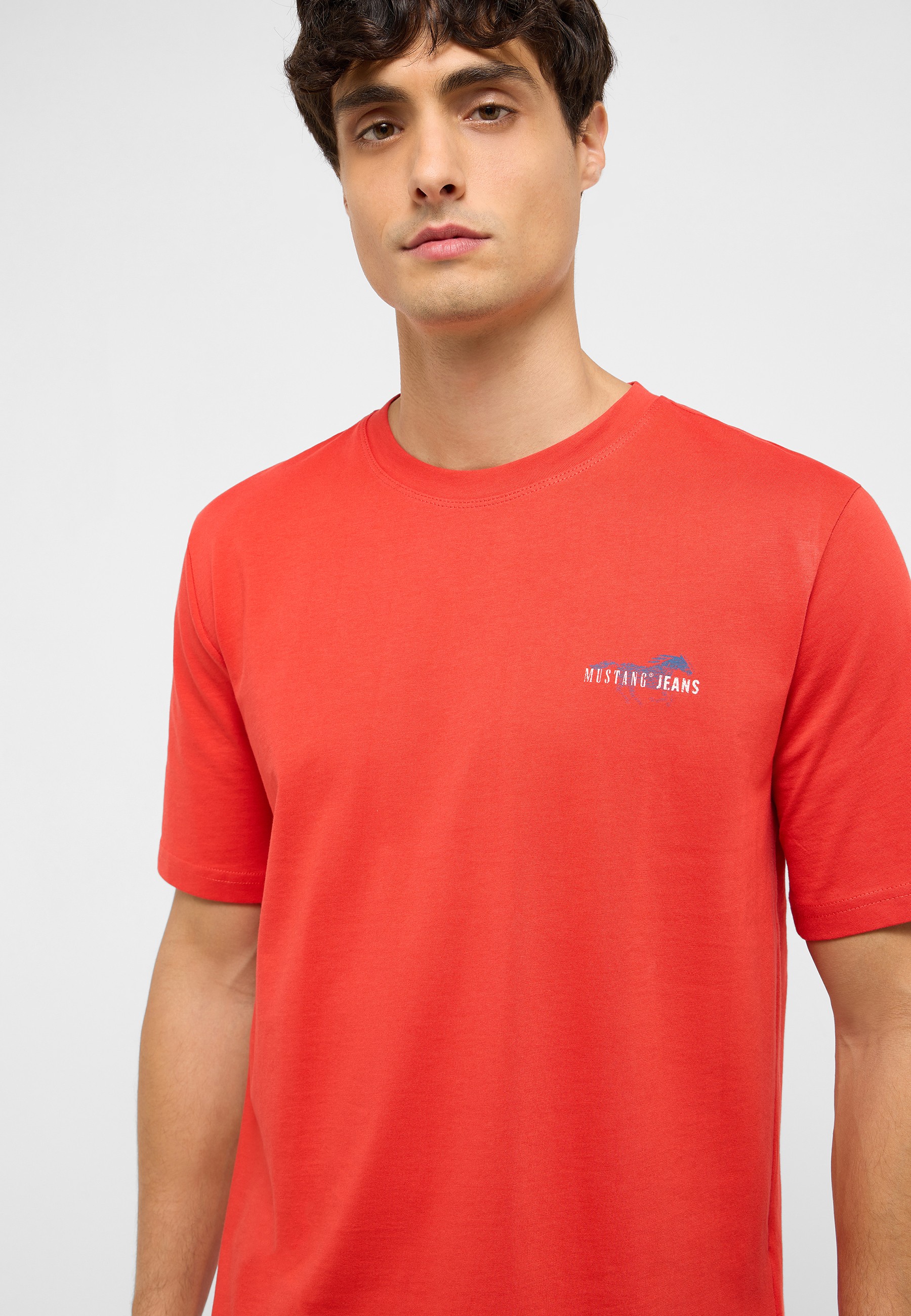 Bekleidung, T-shirt, Person, Hemd, Gesicht