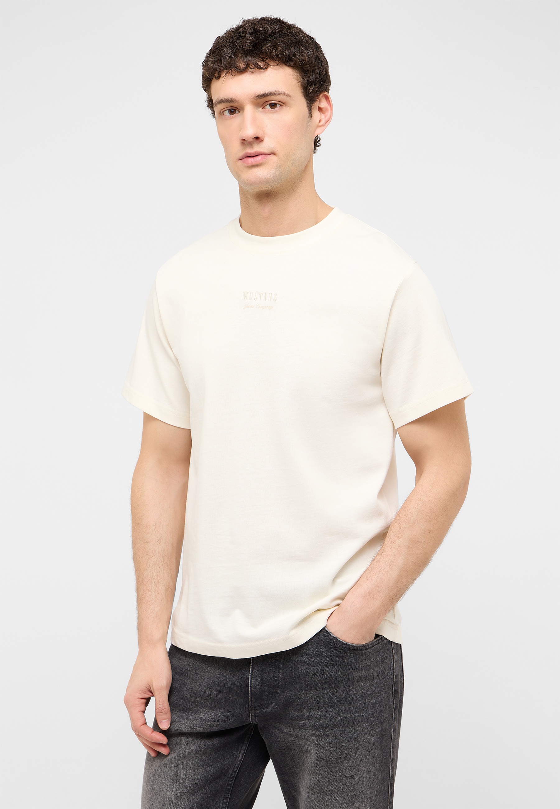 T-Shirt Style Akron