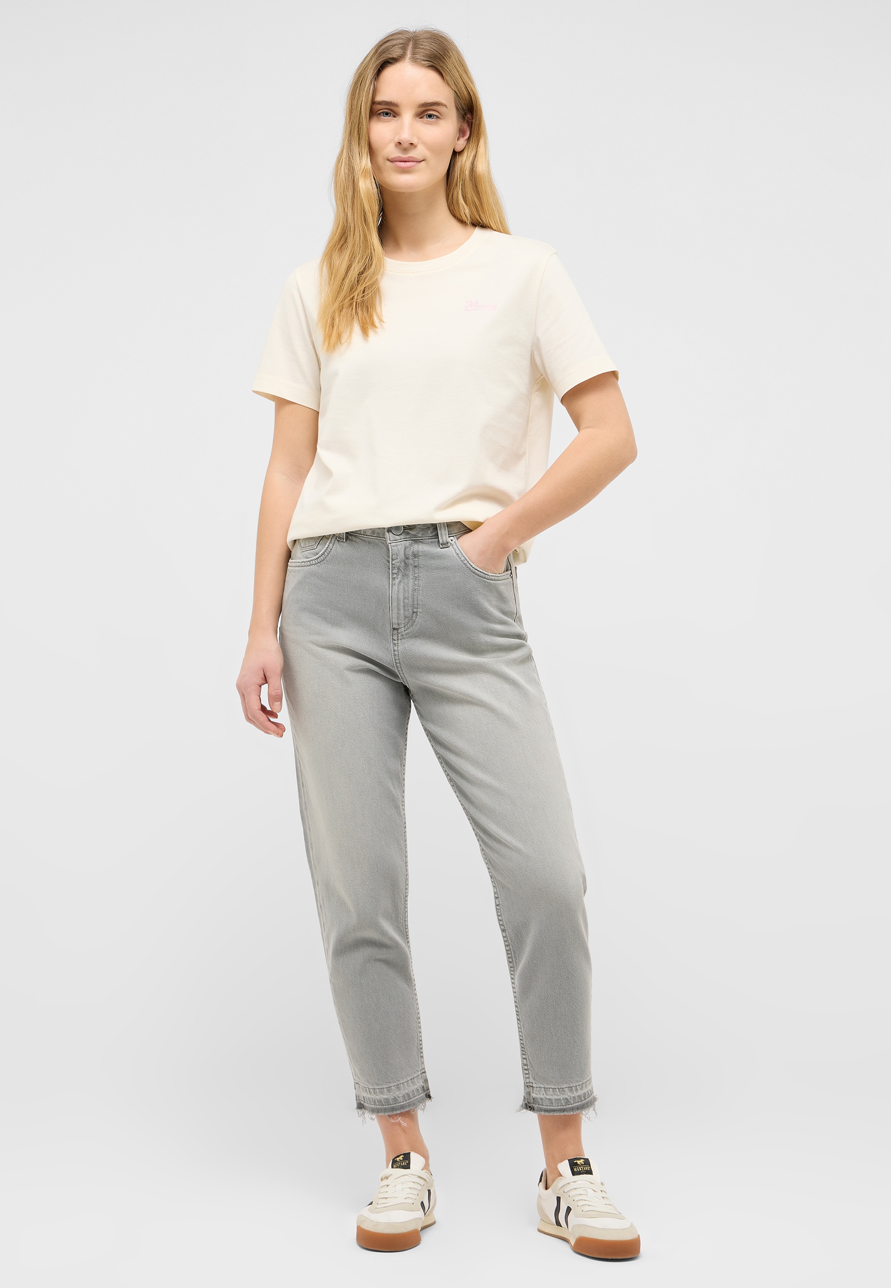 T-Shirt, Beige, Kurzarm, Rundhals, Model-Image