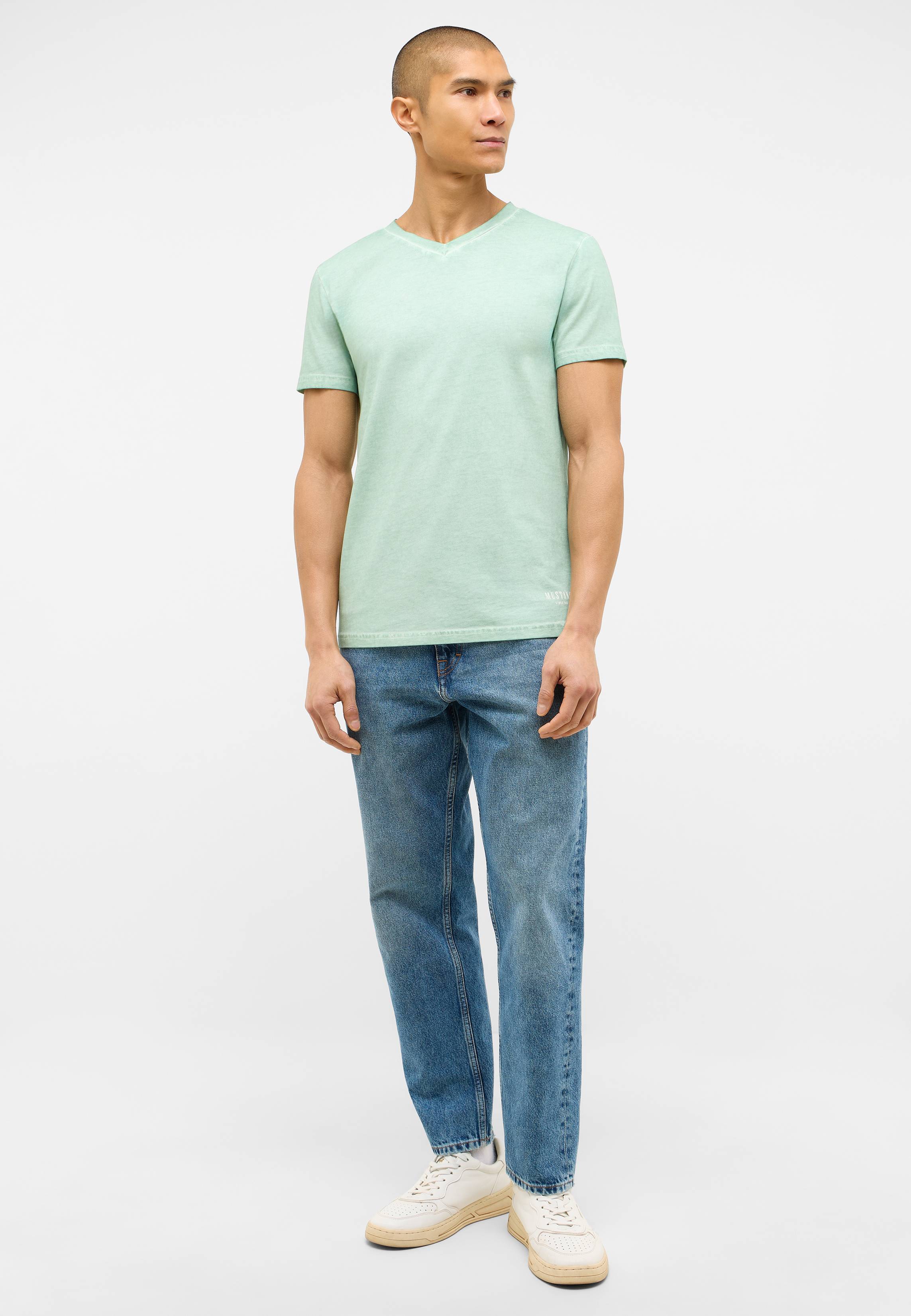 Hosen, T-shirt, Person, Stehend, Jeanshose