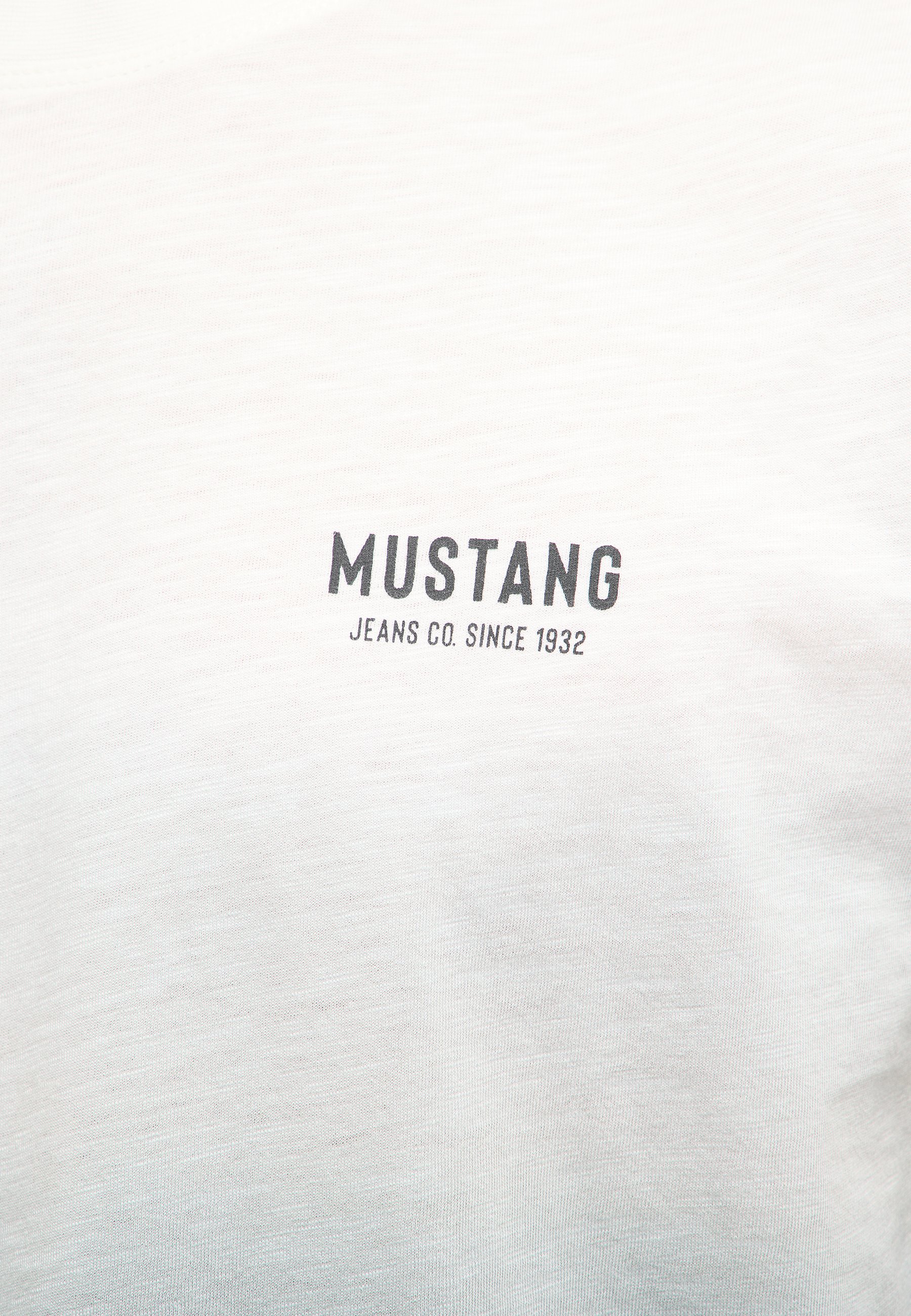 T-Shirt Style Austin