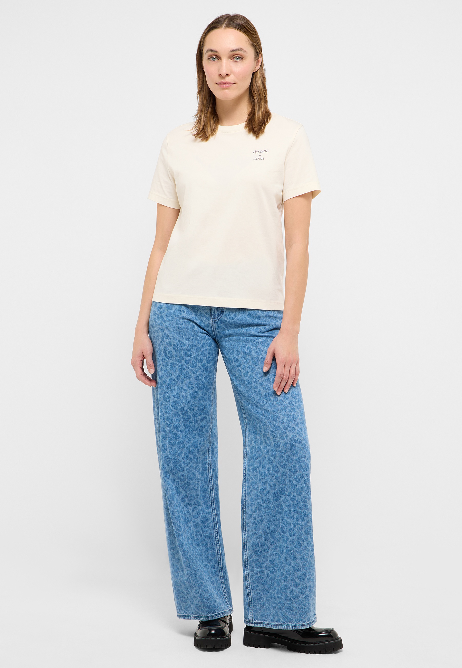 Bekleidung, Hosen, Jeanshose, Person, Schuh