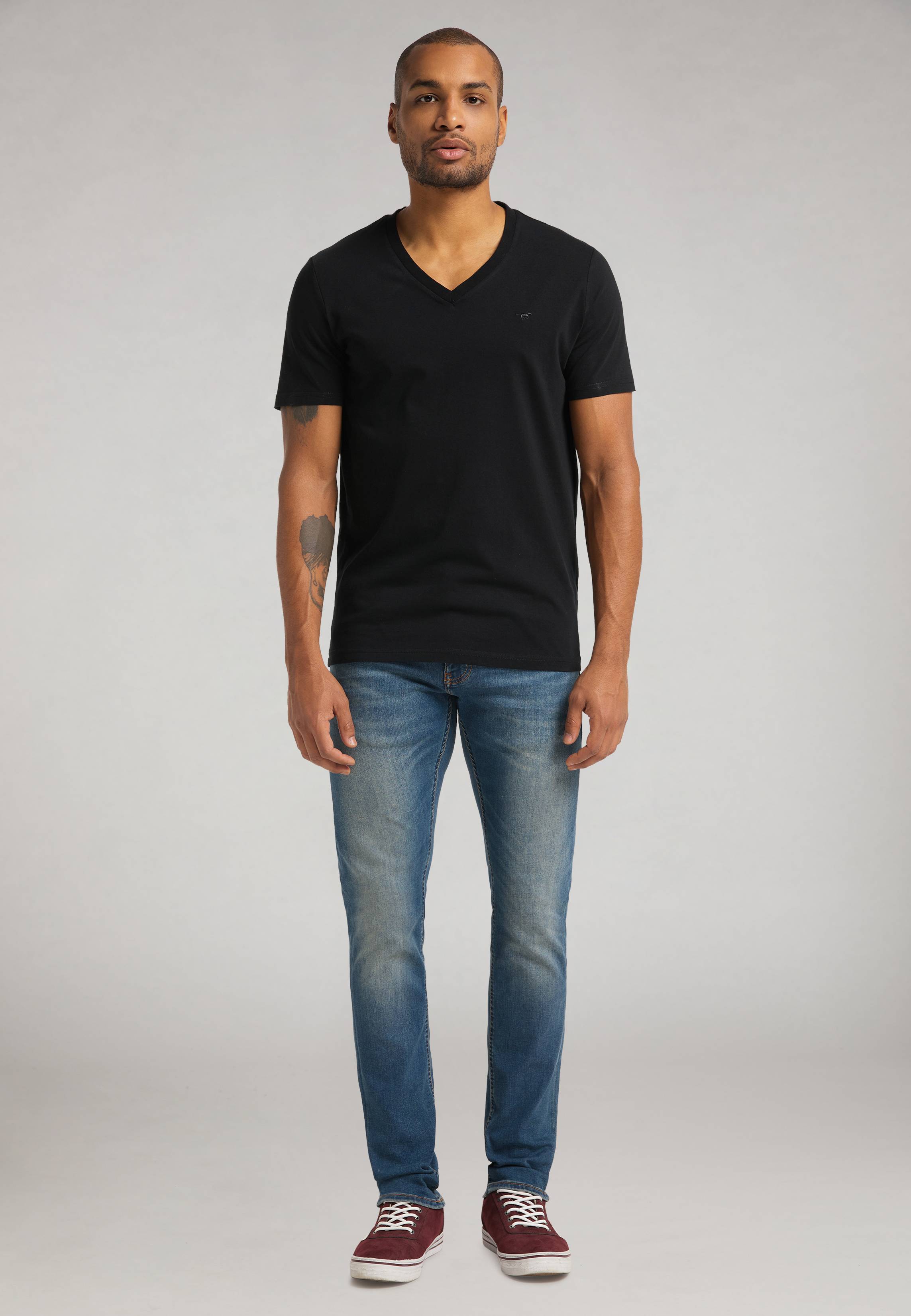 T-Shirt Style  V-Neck