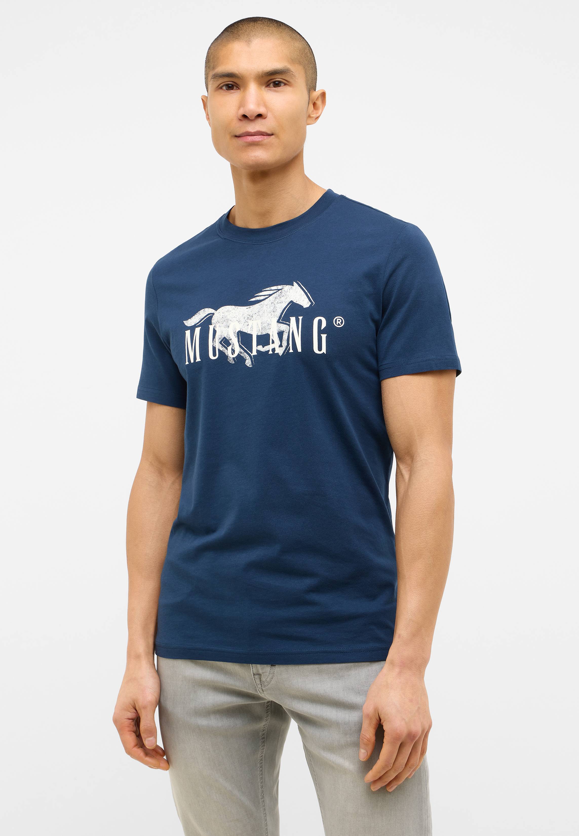 Bekleidung, T-shirt, Hemd, Person