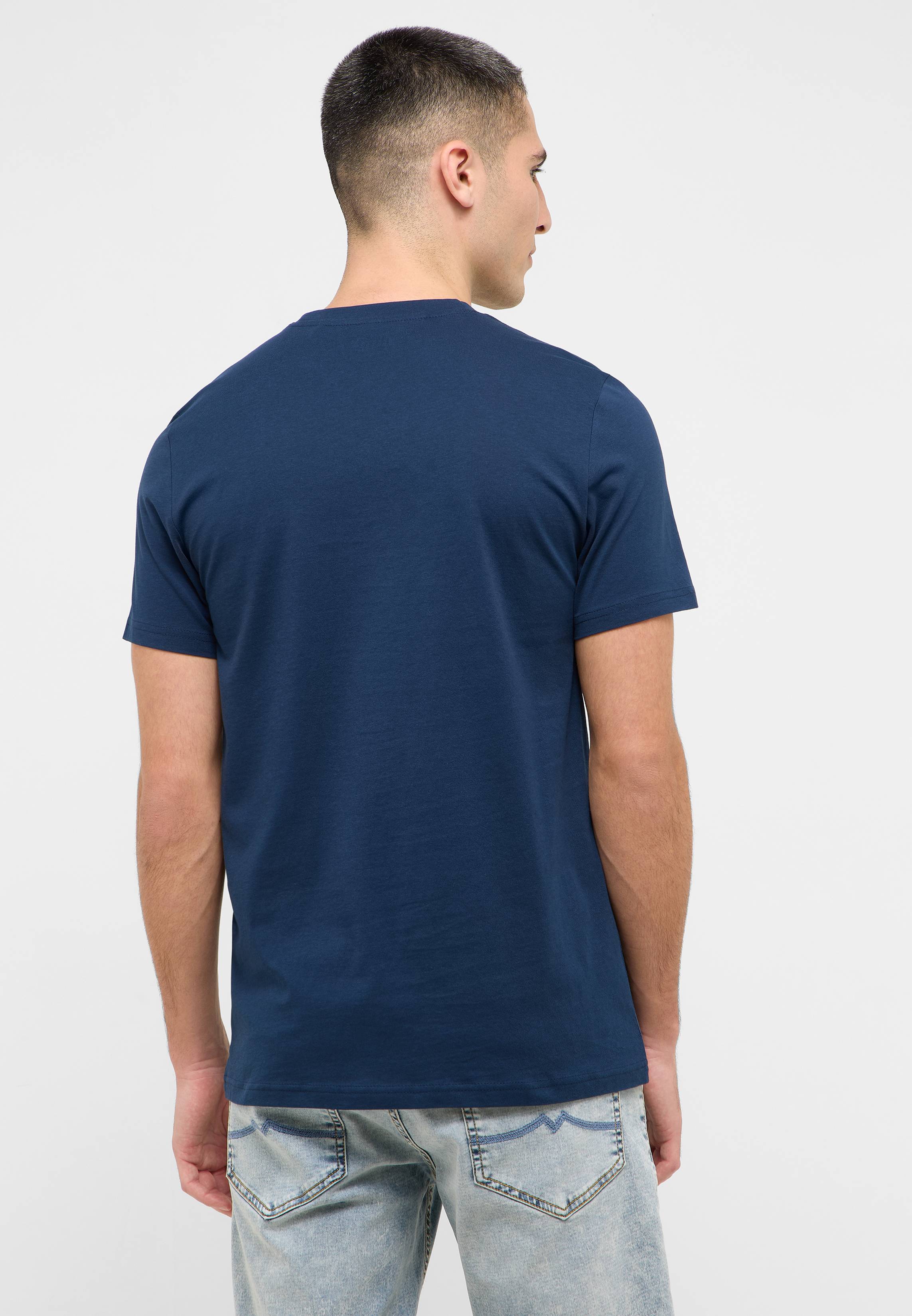 T-shirt, Erwachsener, Männlich, Mann, Person