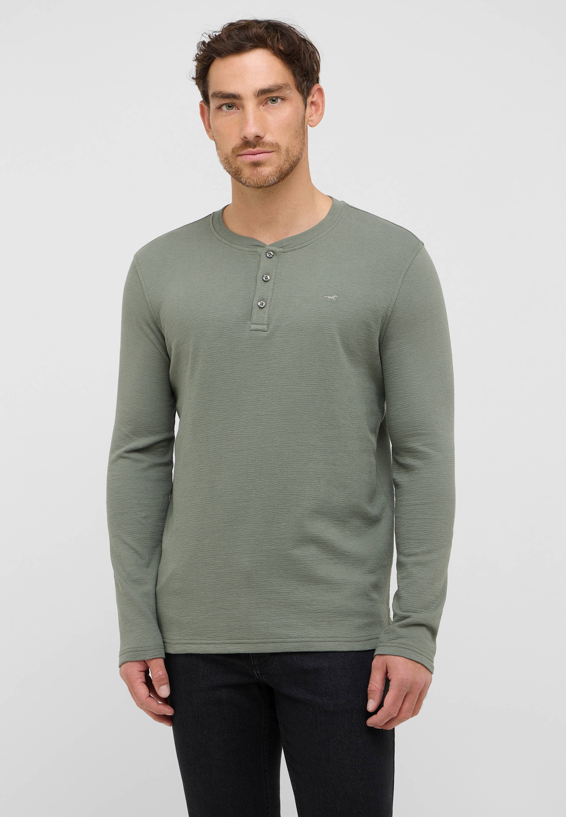 Langarm, Ärmel, Erwachsener, Mann, Person