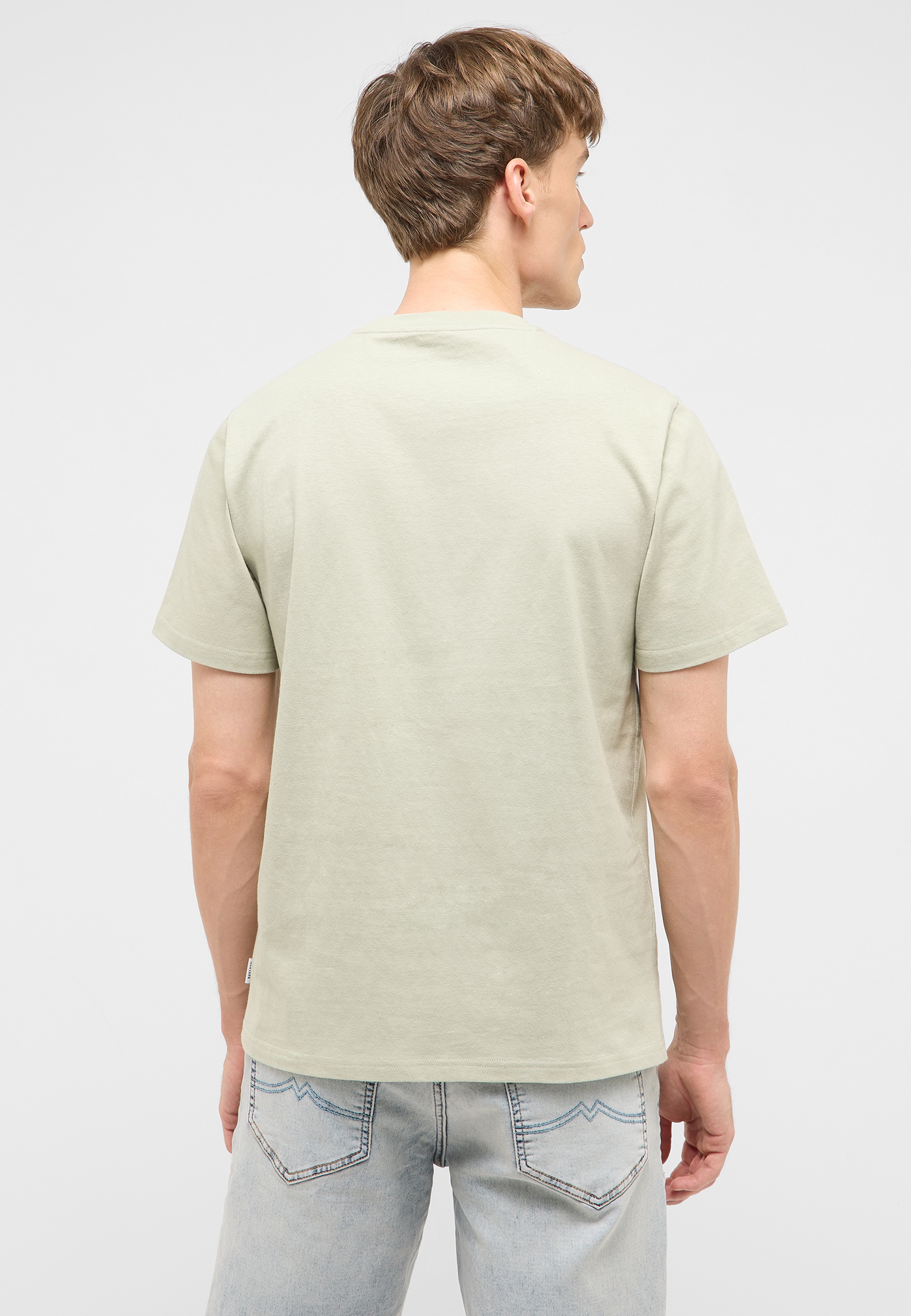 t-shirt, short sleeve, beige, plain, back view