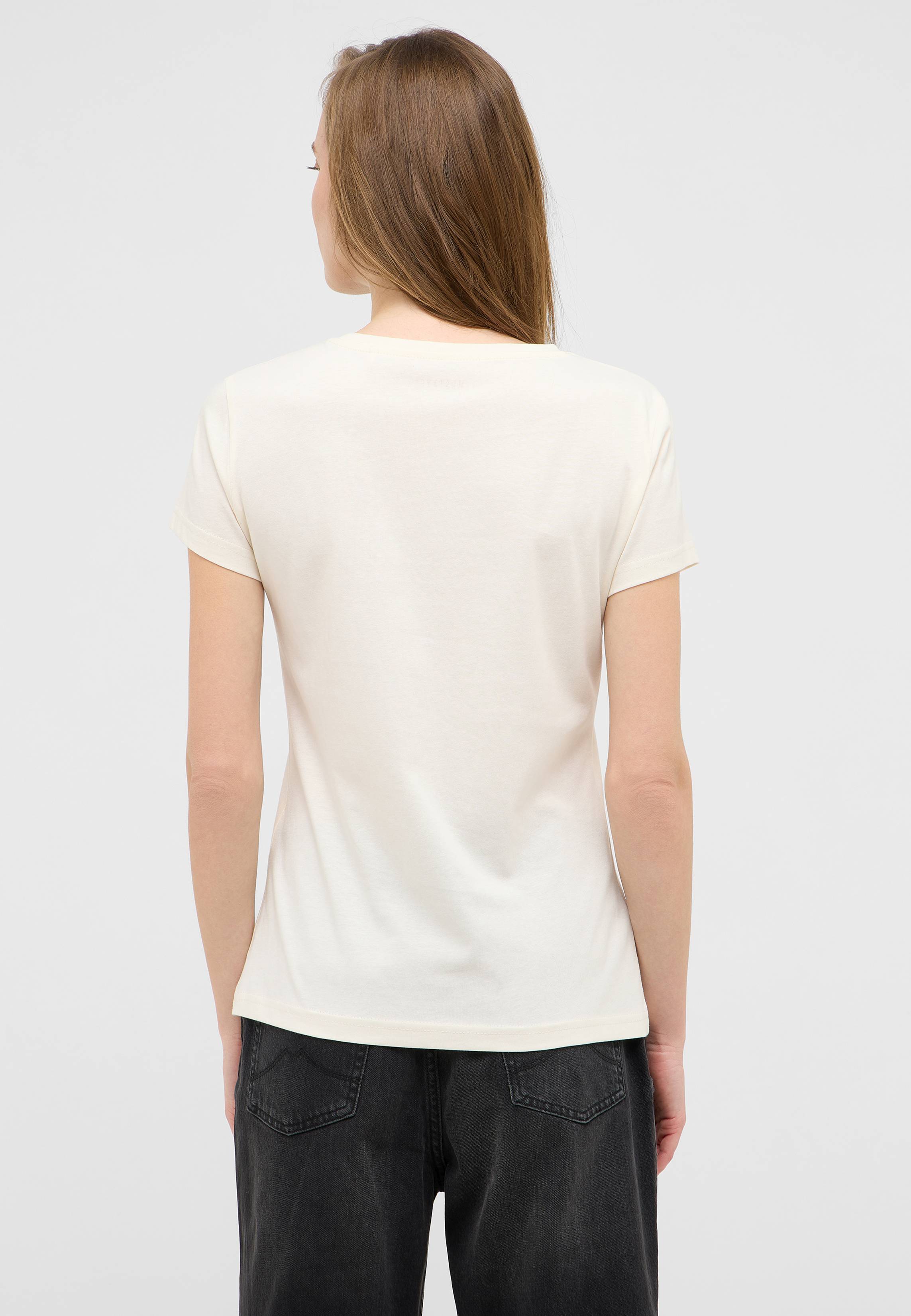 T-shirt, Bluse, Erwachsener, Person, Frau