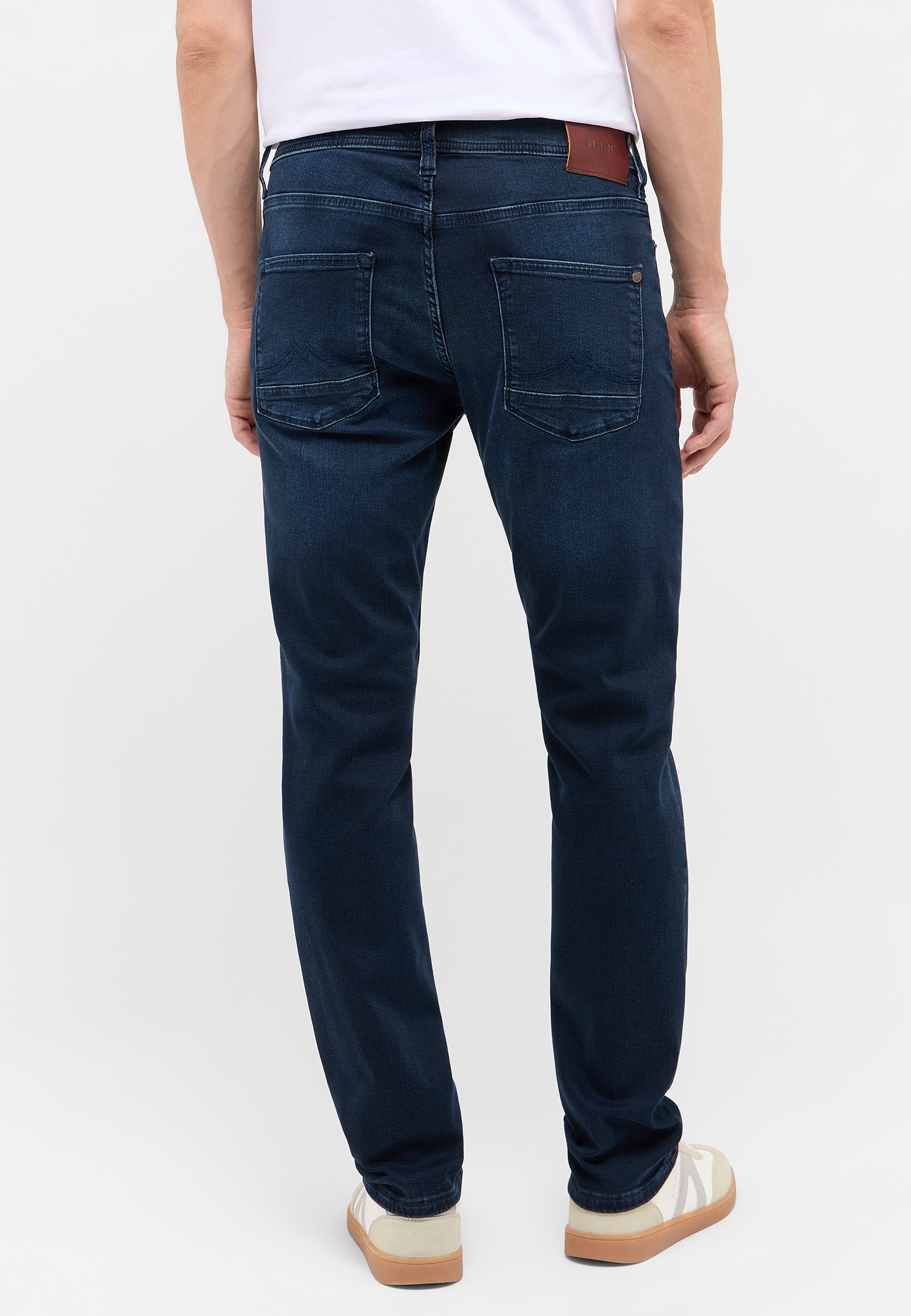 jeans, blue, back pockets, straight leg, denim