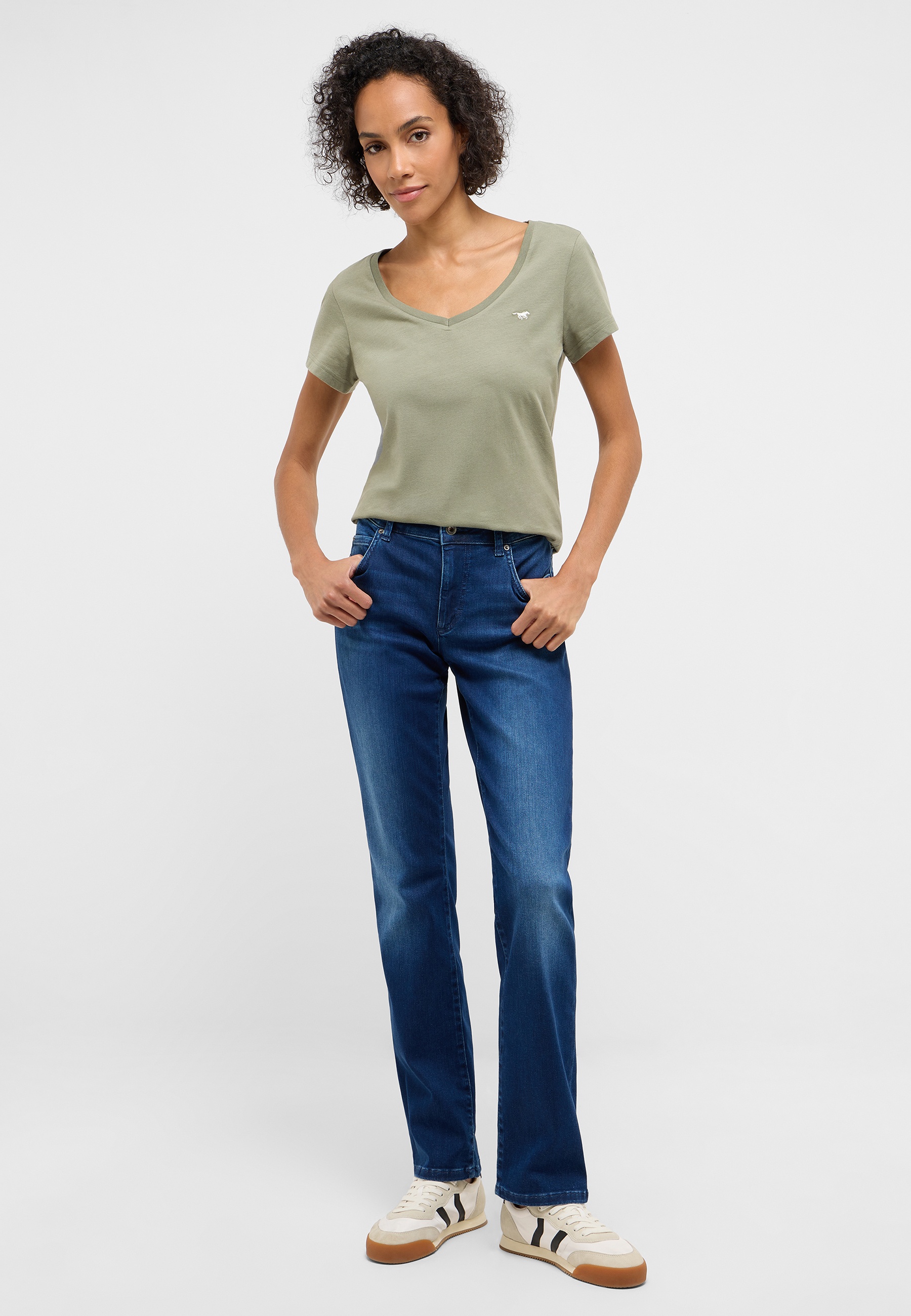 Bekleidung, Hosen, Jeanshose, Bluse, Person