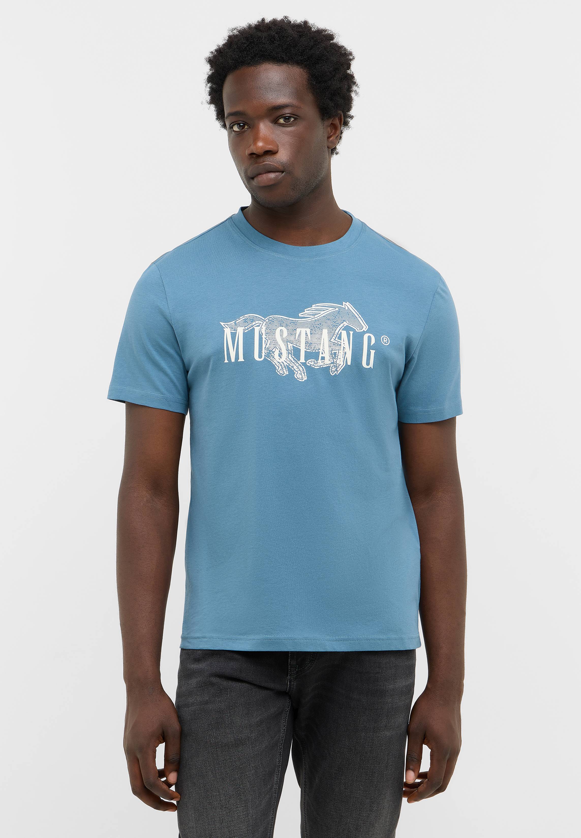 Bekleidung, T-shirt, Hemd, Ärmel, Person