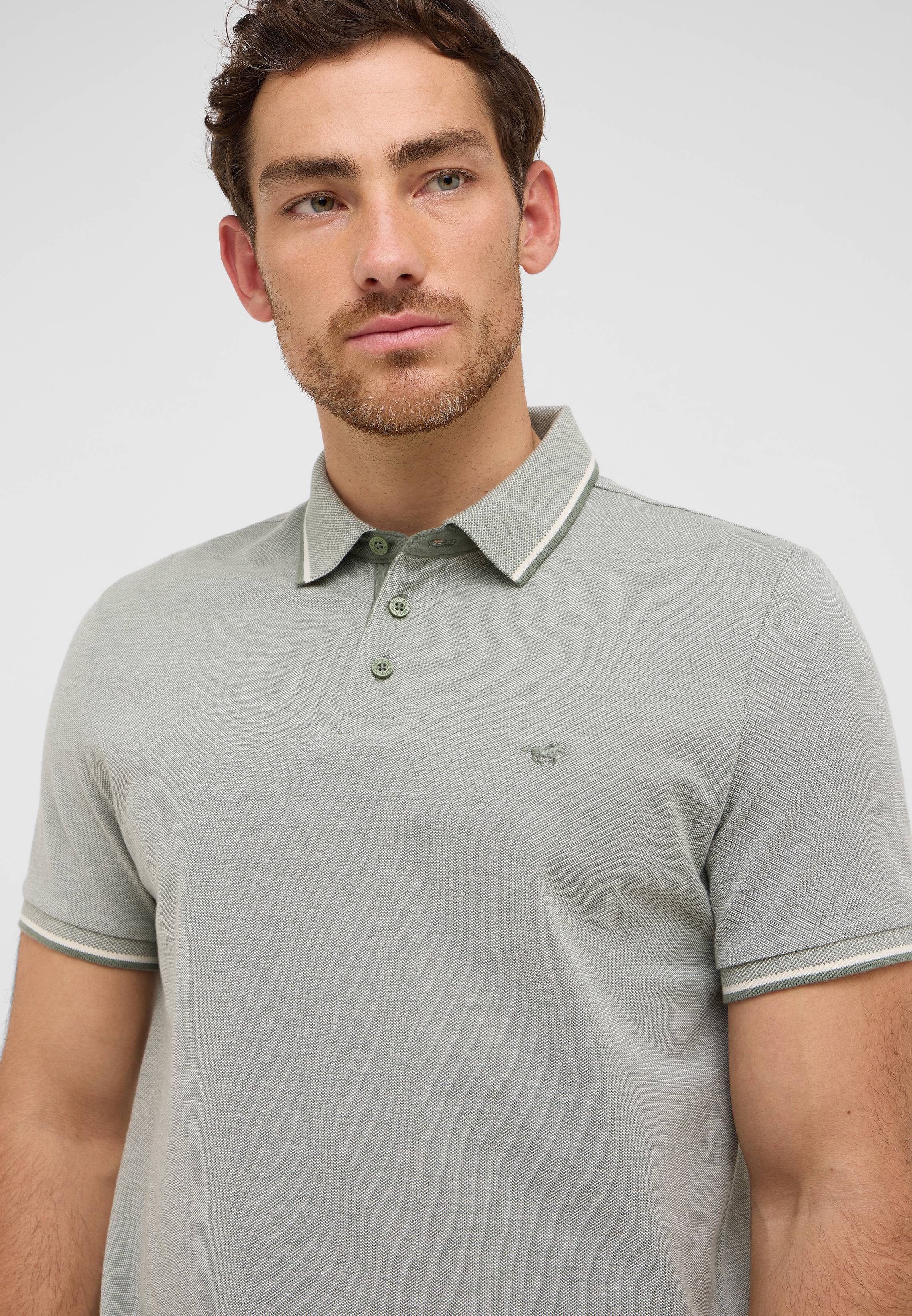 T-shirt, Hemd, Erwachsener, Mann, Person