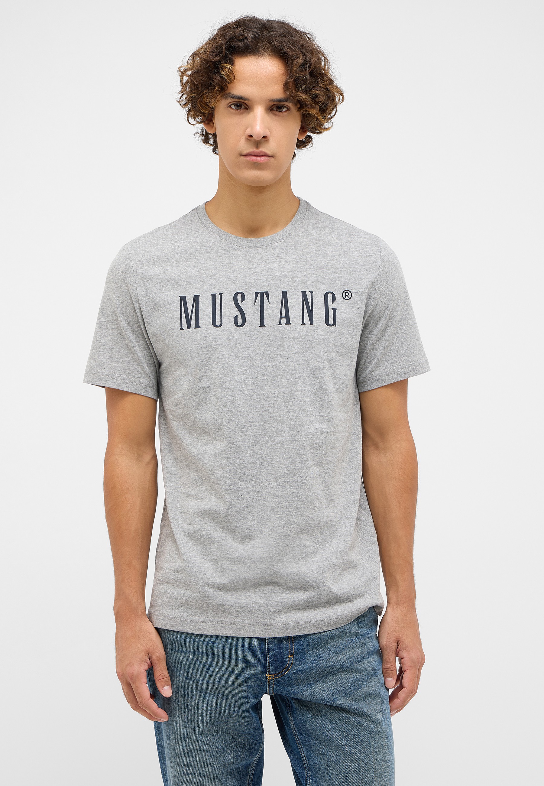 Bekleidung, T-shirt, Person, Hemd