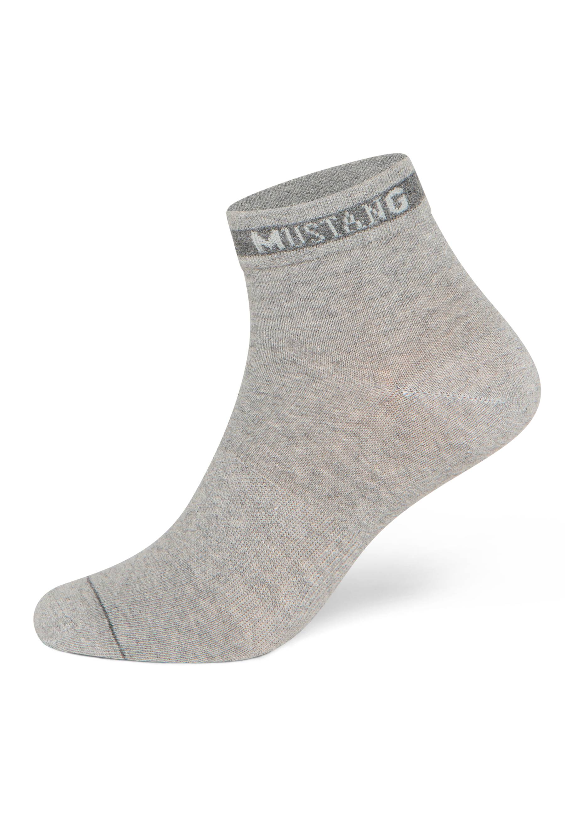 Socken, Sockenpaar, Graue Farbe, Knit-Textur, Gummiband mit Schrift