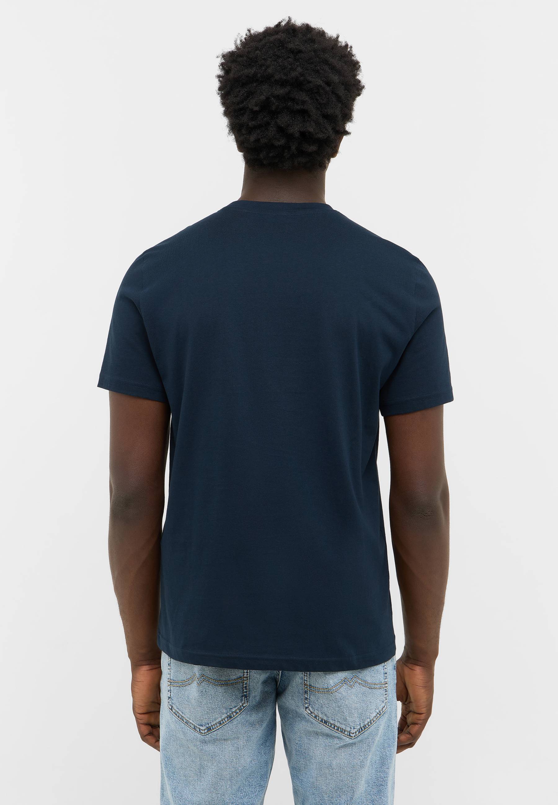 T-shirt, Ärmel, Erwachsener, Mann, Person