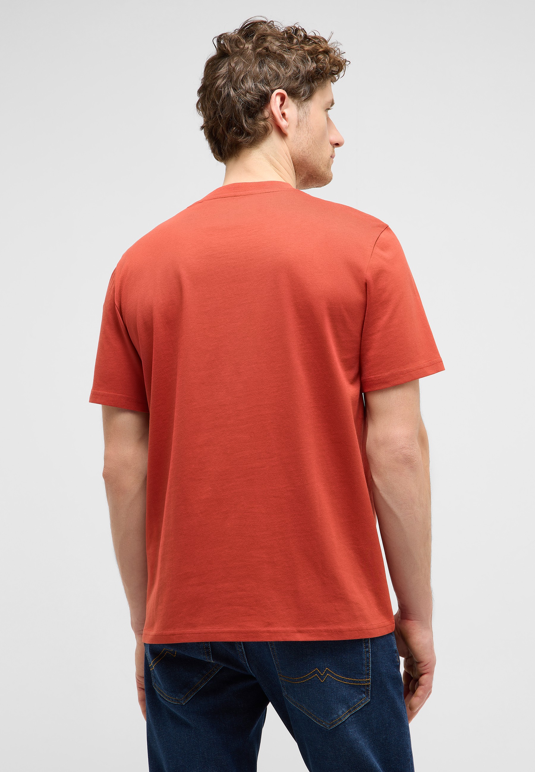 t-shirt, kurzarm, rot, baumwolle, einfarbig