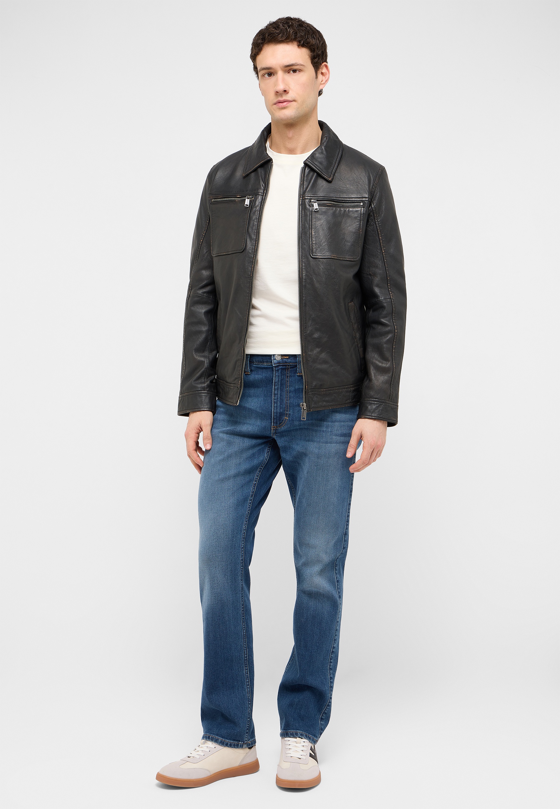 Jeans Style Tramper Straight Brushed