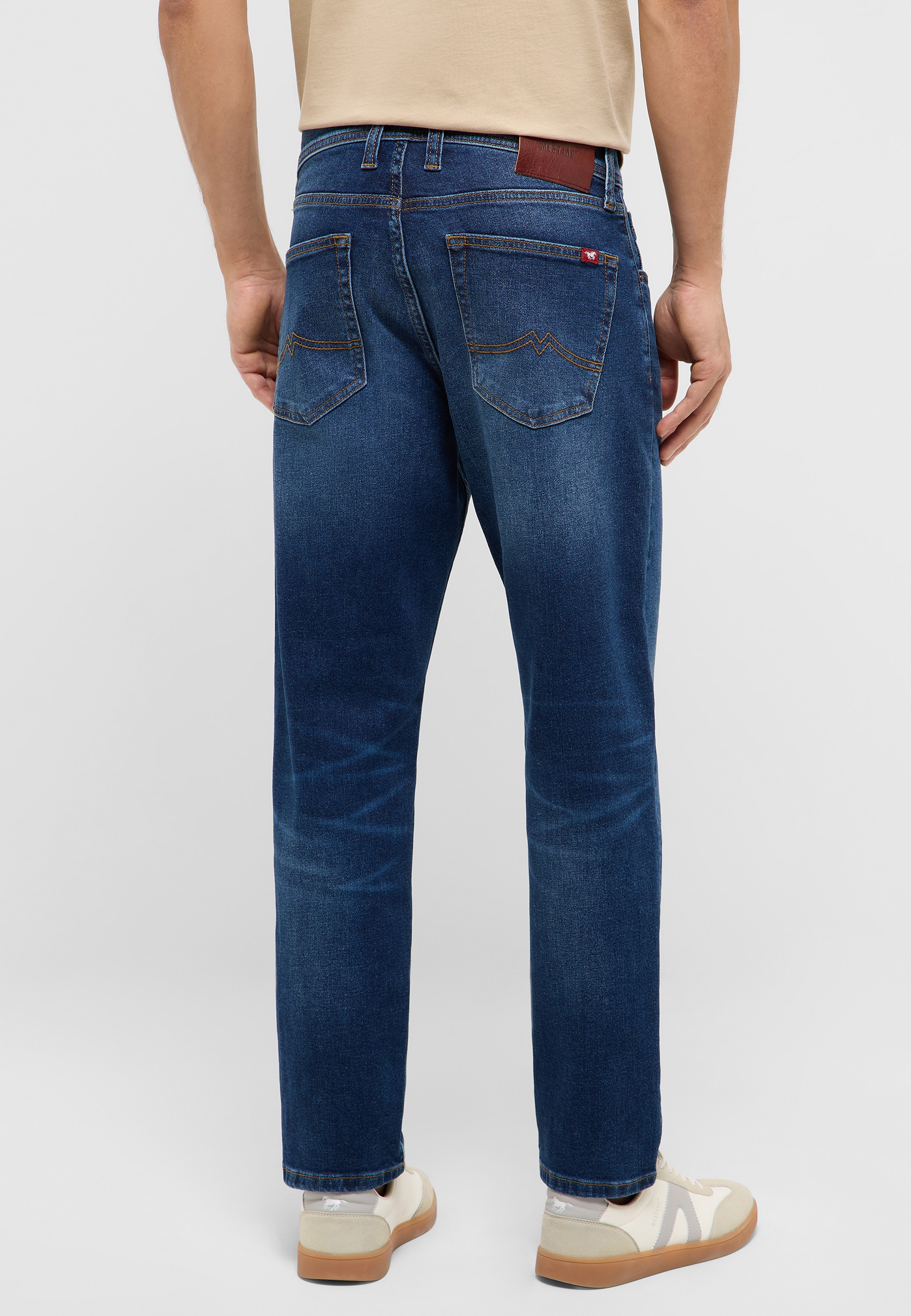 Bekleidung, Jeans, Hosen