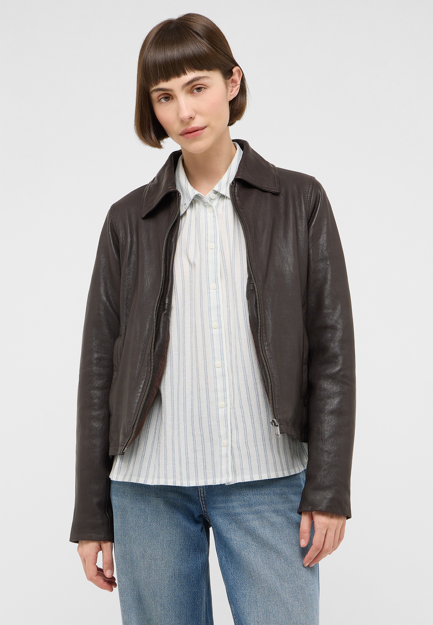 lederjacke, jacke, braun, reißverschluss, strickhemd
