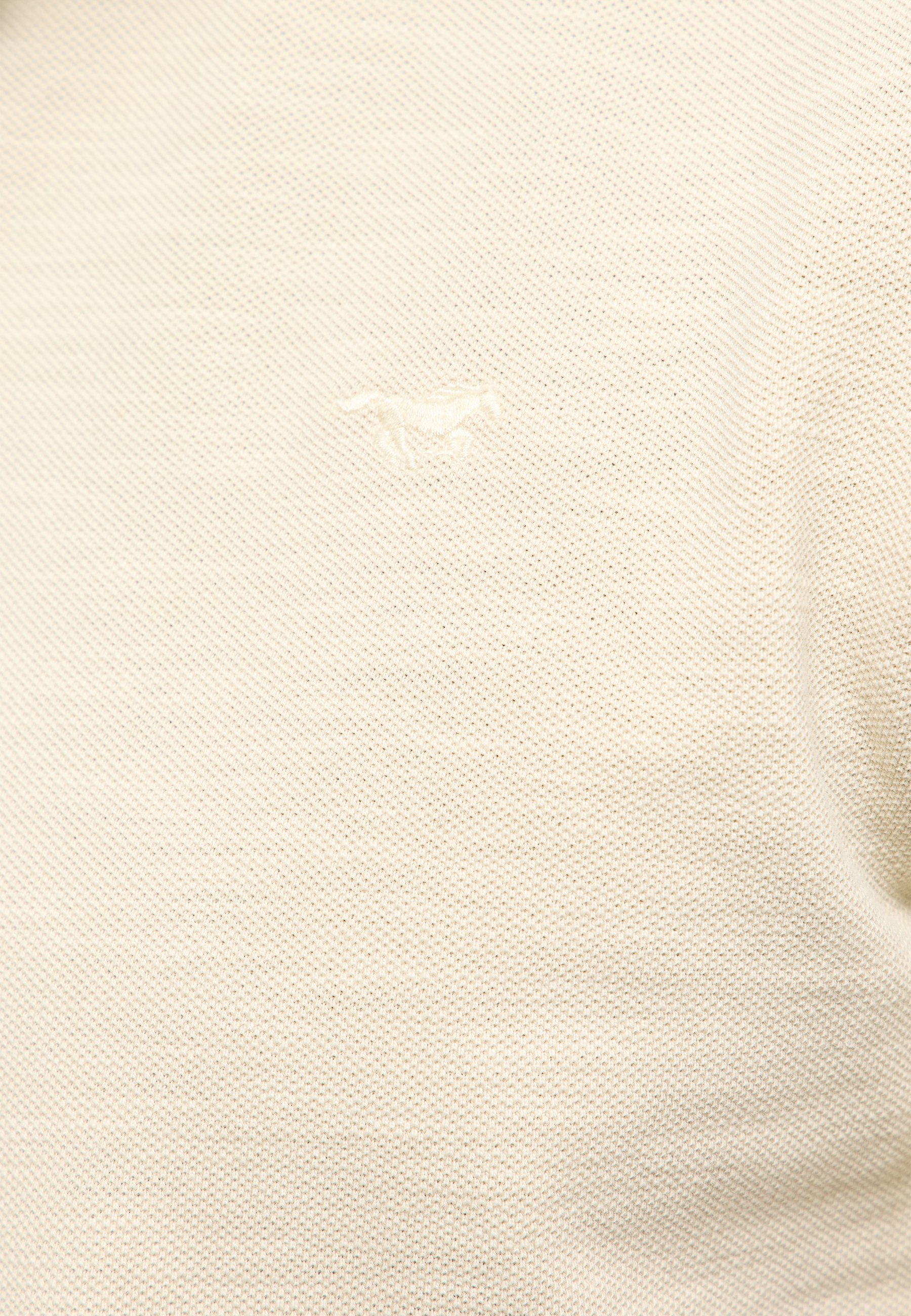 polo-shirt, tasche, strick, beige, texturiertes-gewebe