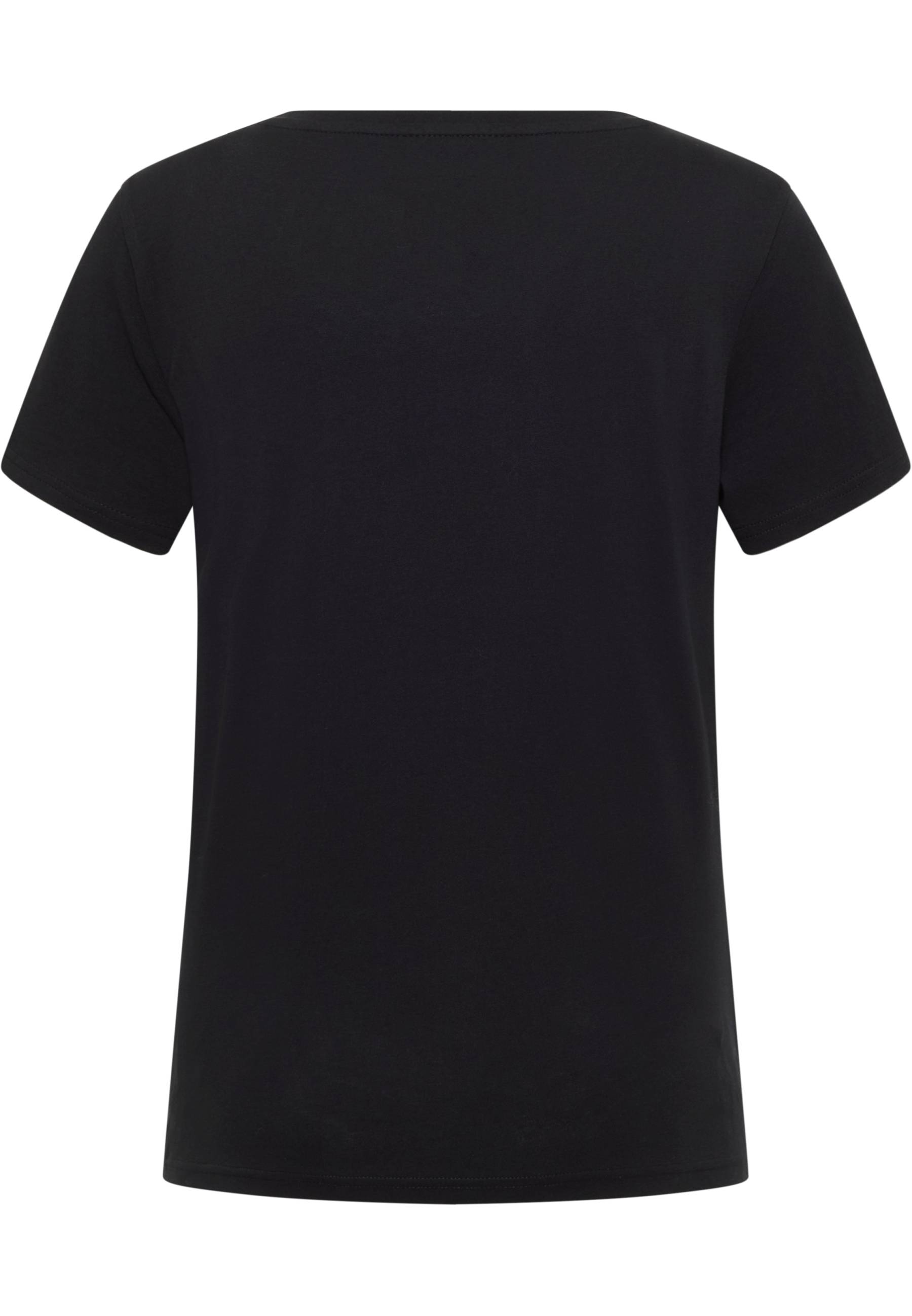 Bekleidung, T-shirt