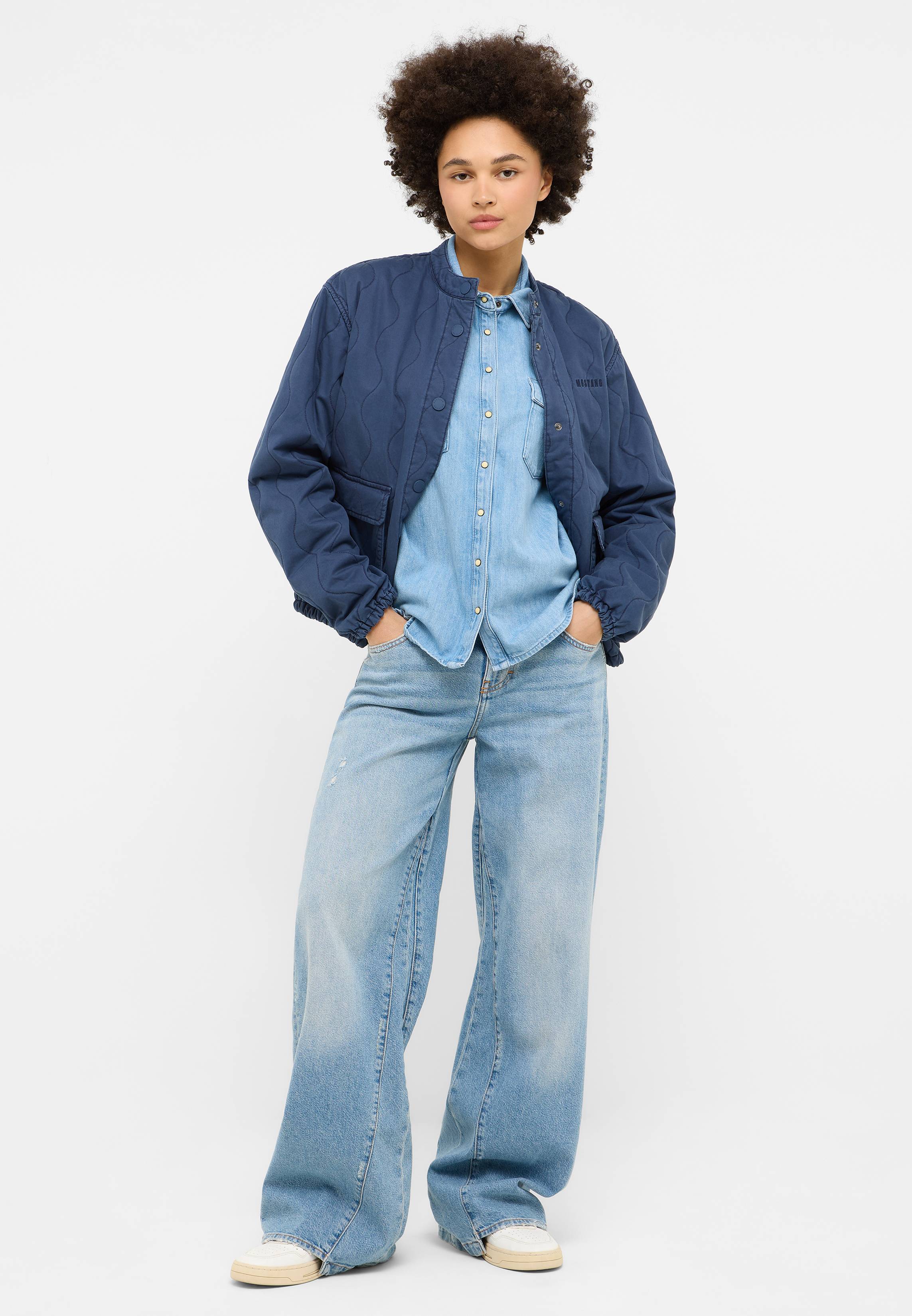 Hosen, Jeans, Mantel, Blazer, Person
