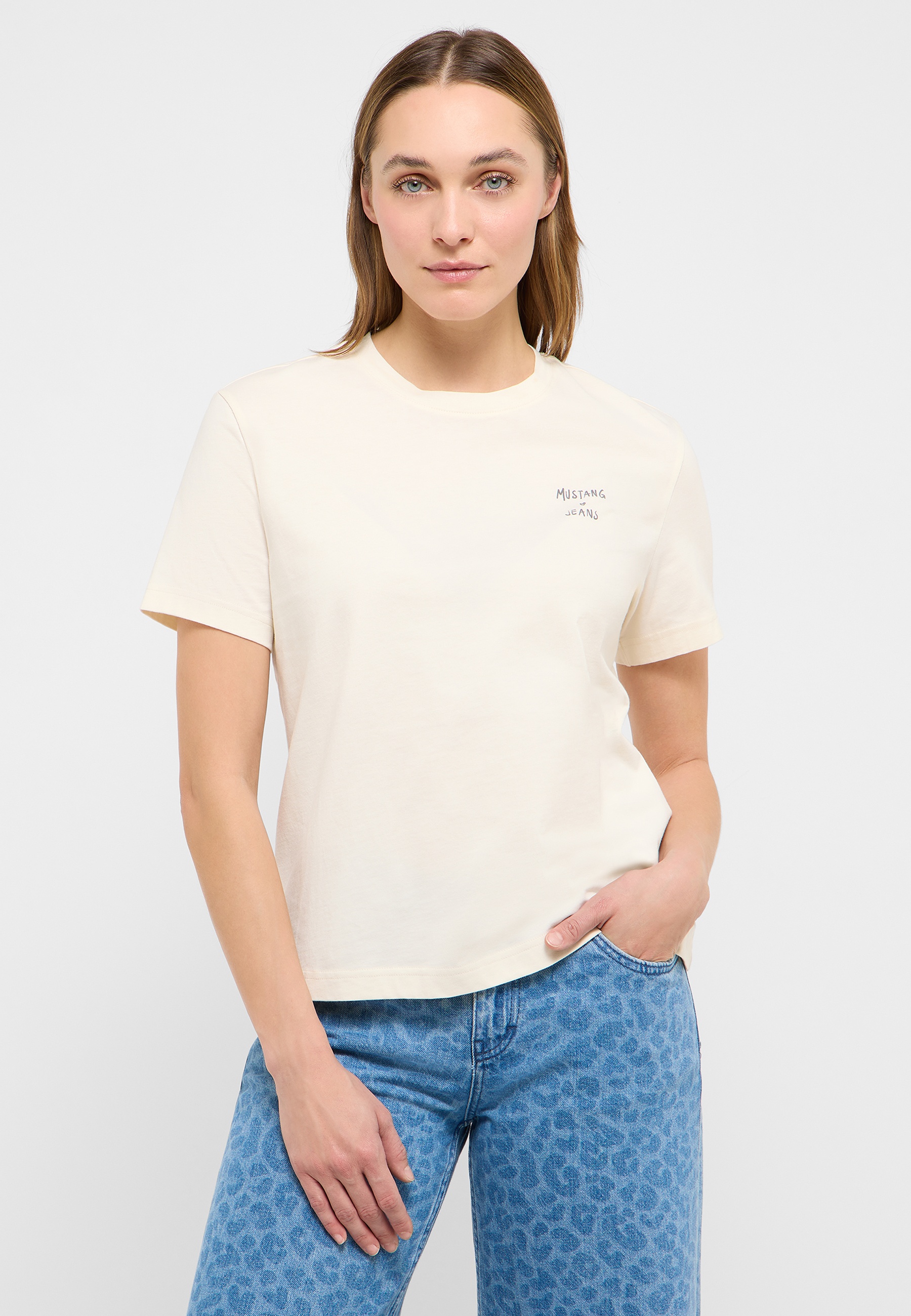 T-shirt, Jeans, Person, Bluse, Gesicht