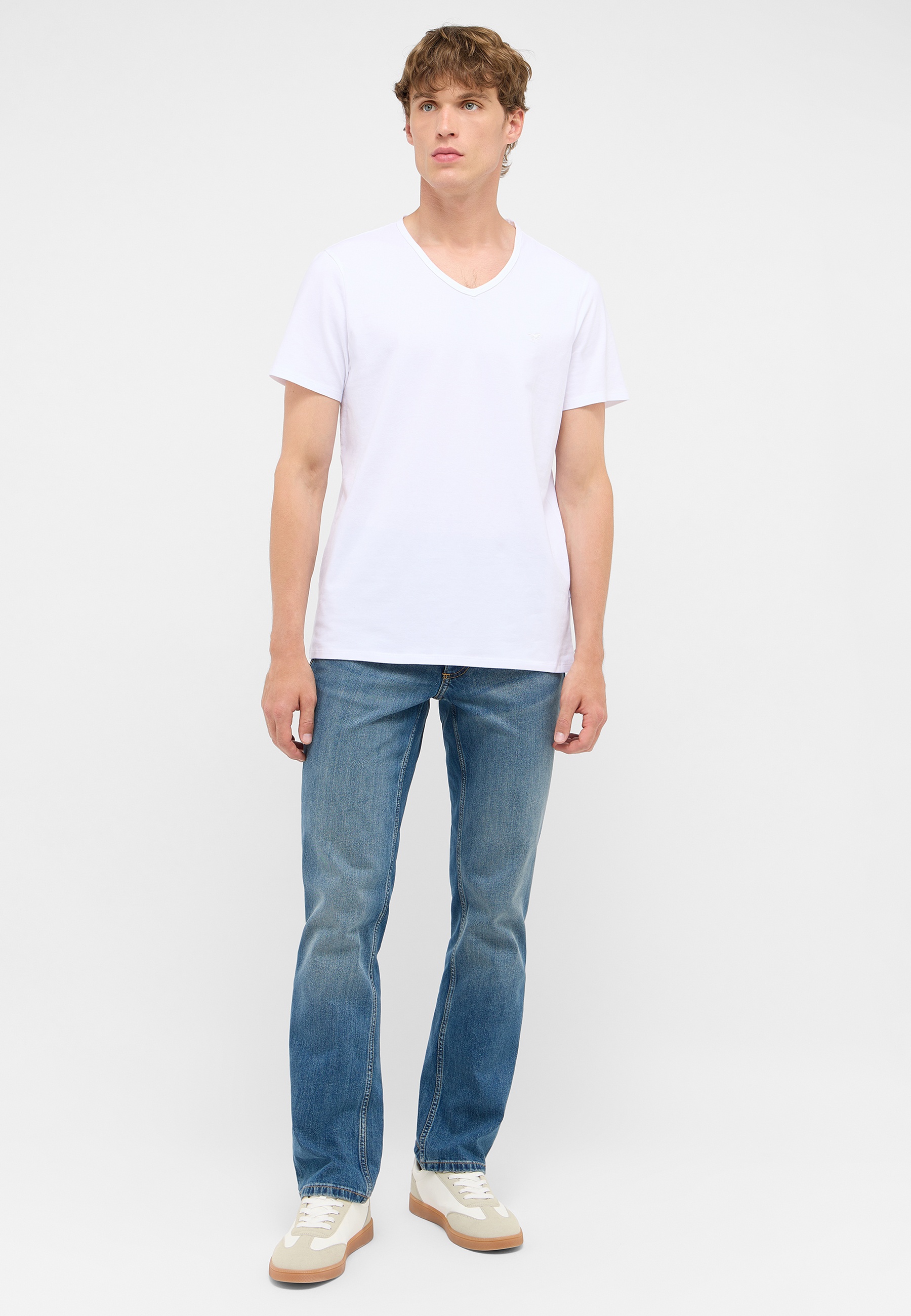 T-shirt, Hosen, Person, Stehend, Jeanshose