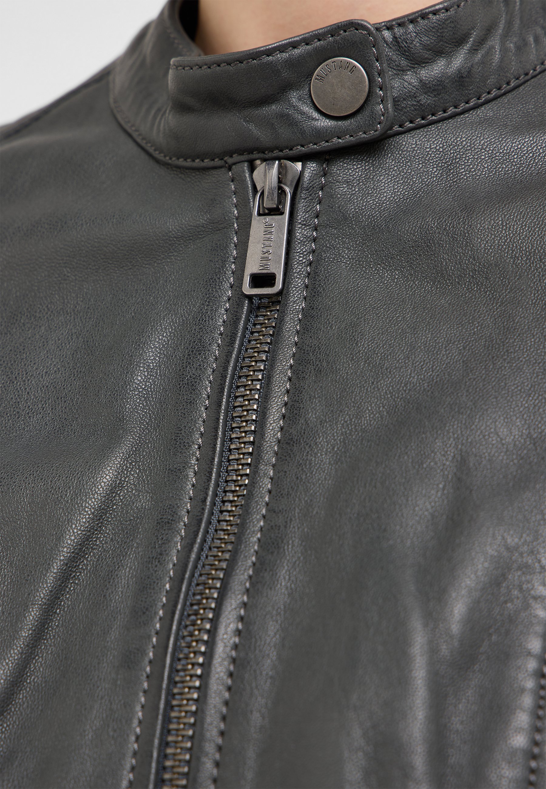 Jacke STRAIGHT JACKET