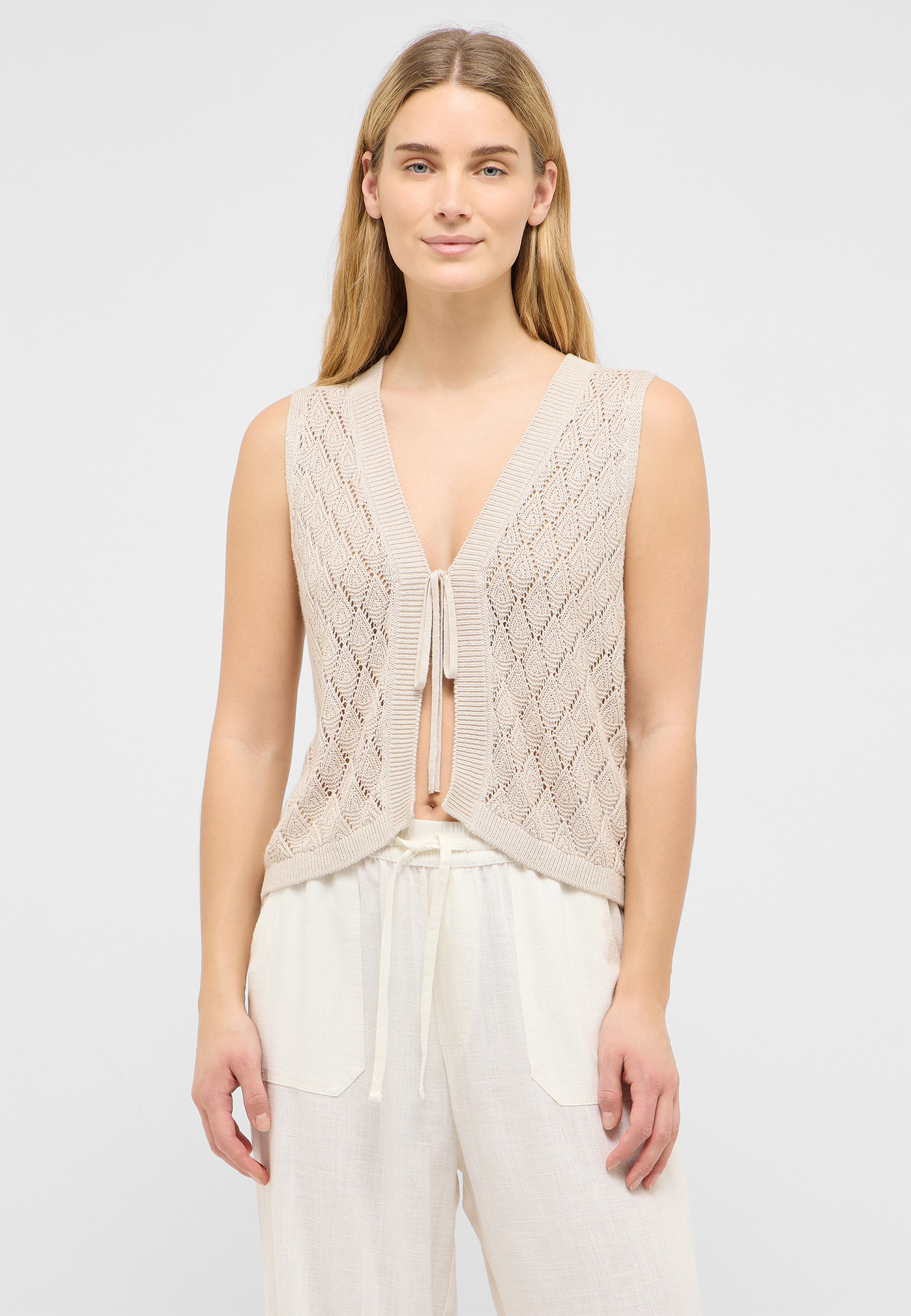 Weste, Strickweste, V-Ausschnitt, Tiefe Ausschnitt, Beige