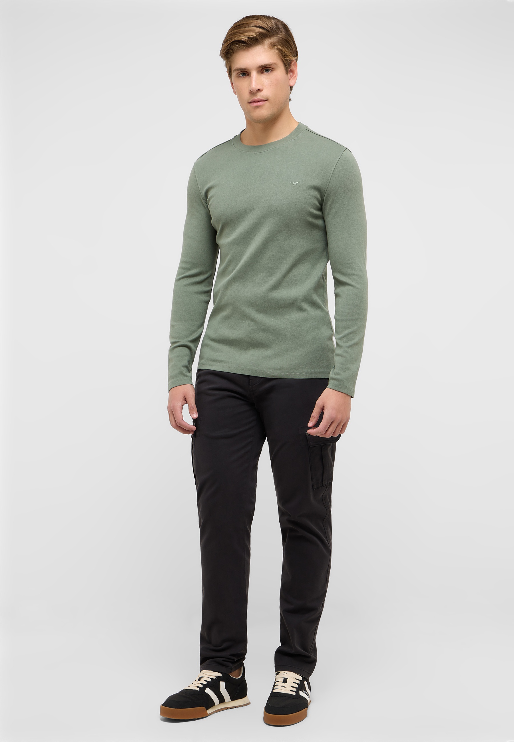 Langarm, Ärmel, Person, Schuh, Hosen