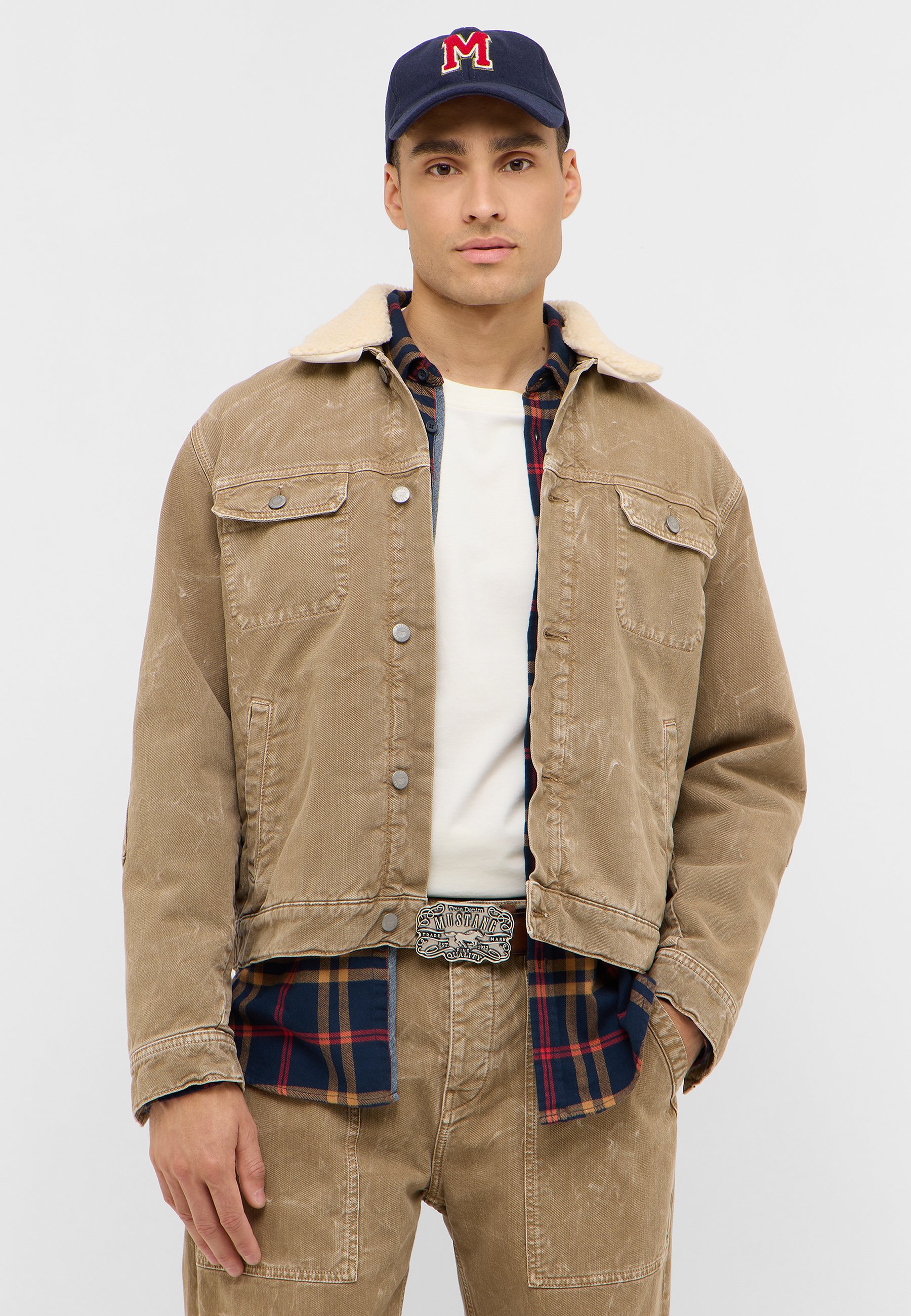 Bekleidung, Mantel, Jacke, Weste