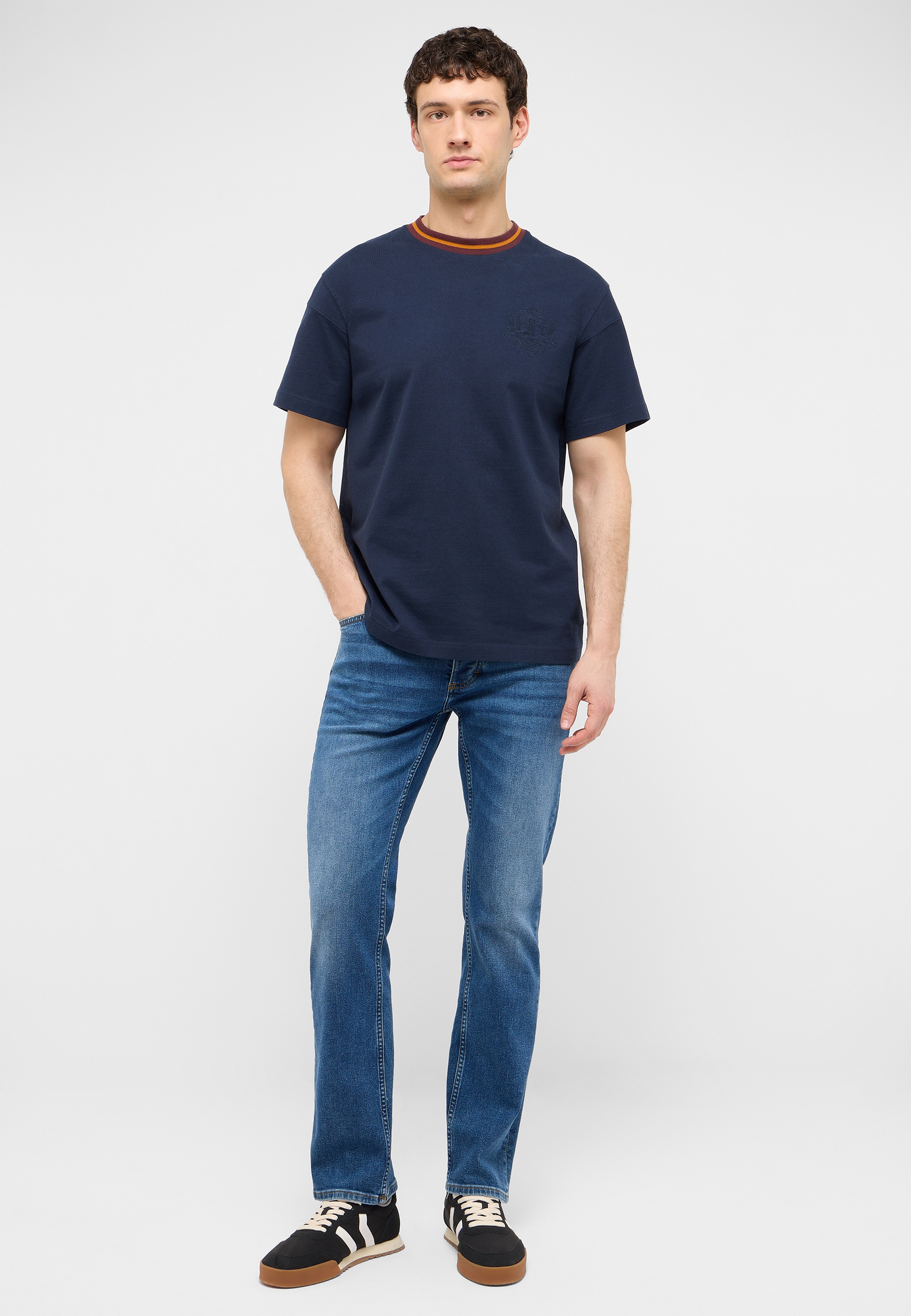 T-Shirt Style Akron