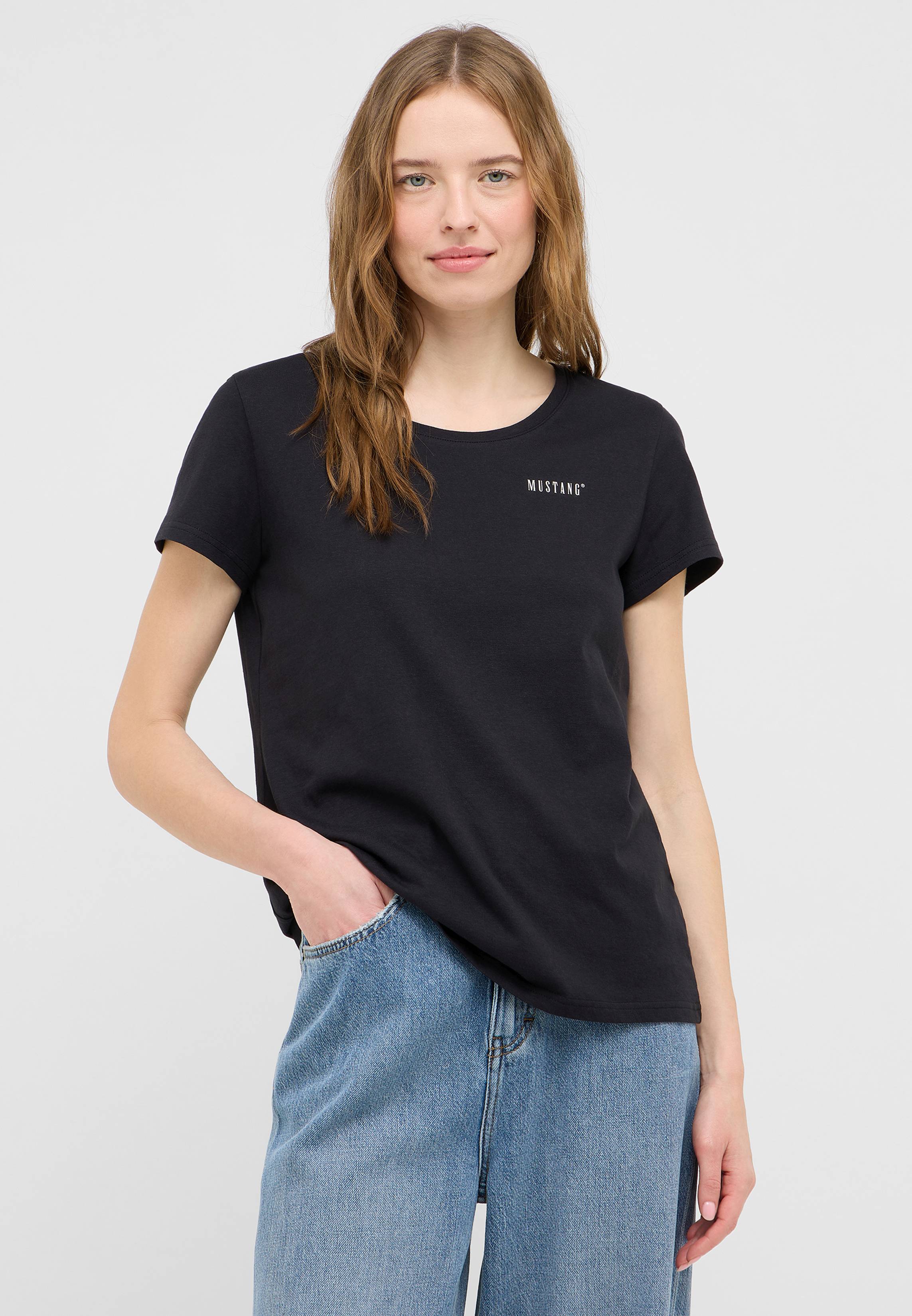 Bekleidung, T-shirt, Ärmel, Person, Hemd