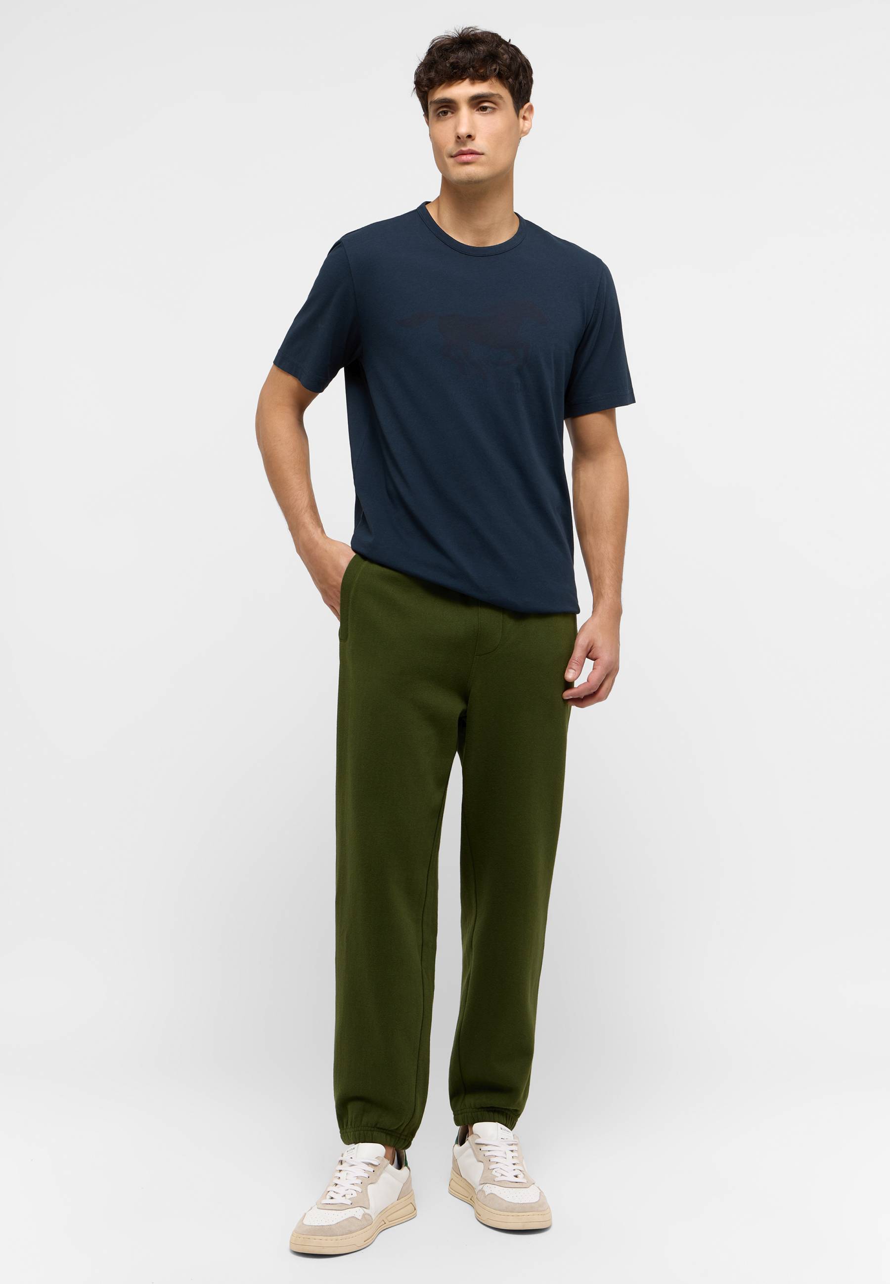Hose Style Logan