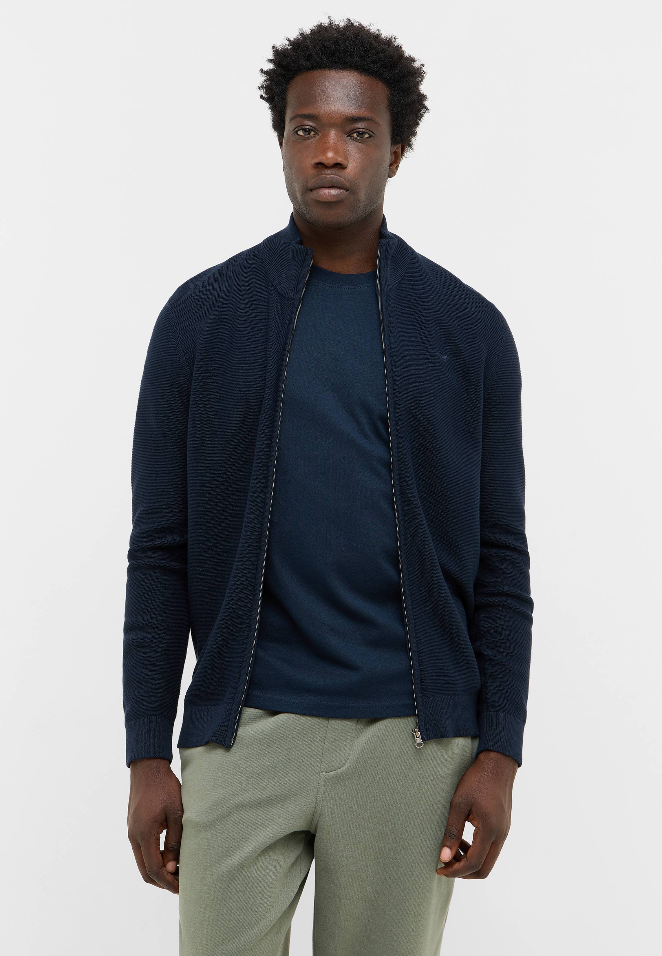 Vlies, Pullover, Mantel, Jacke, Person