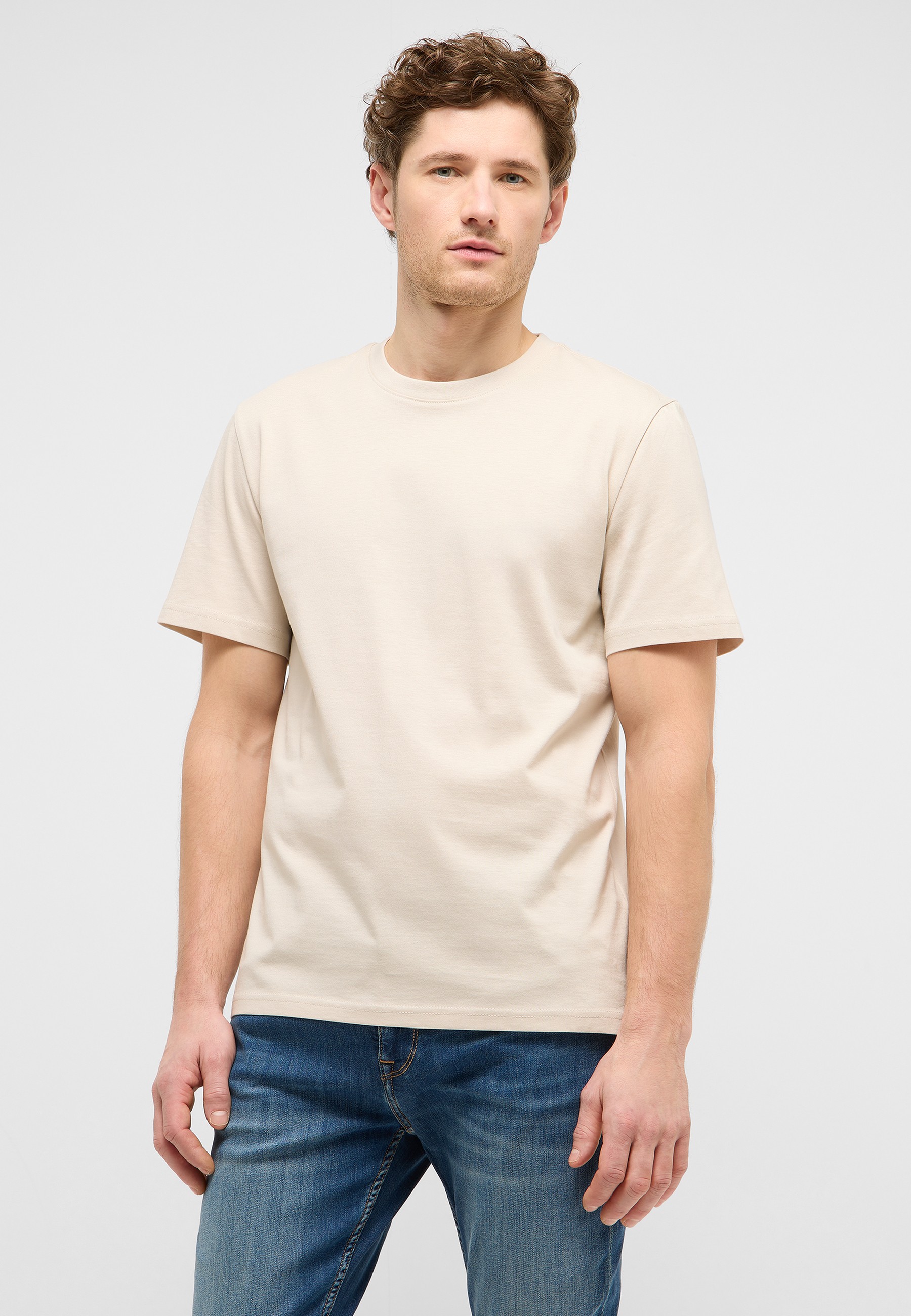 T-shirt, Erwachsener, Männlich, Mann, Person