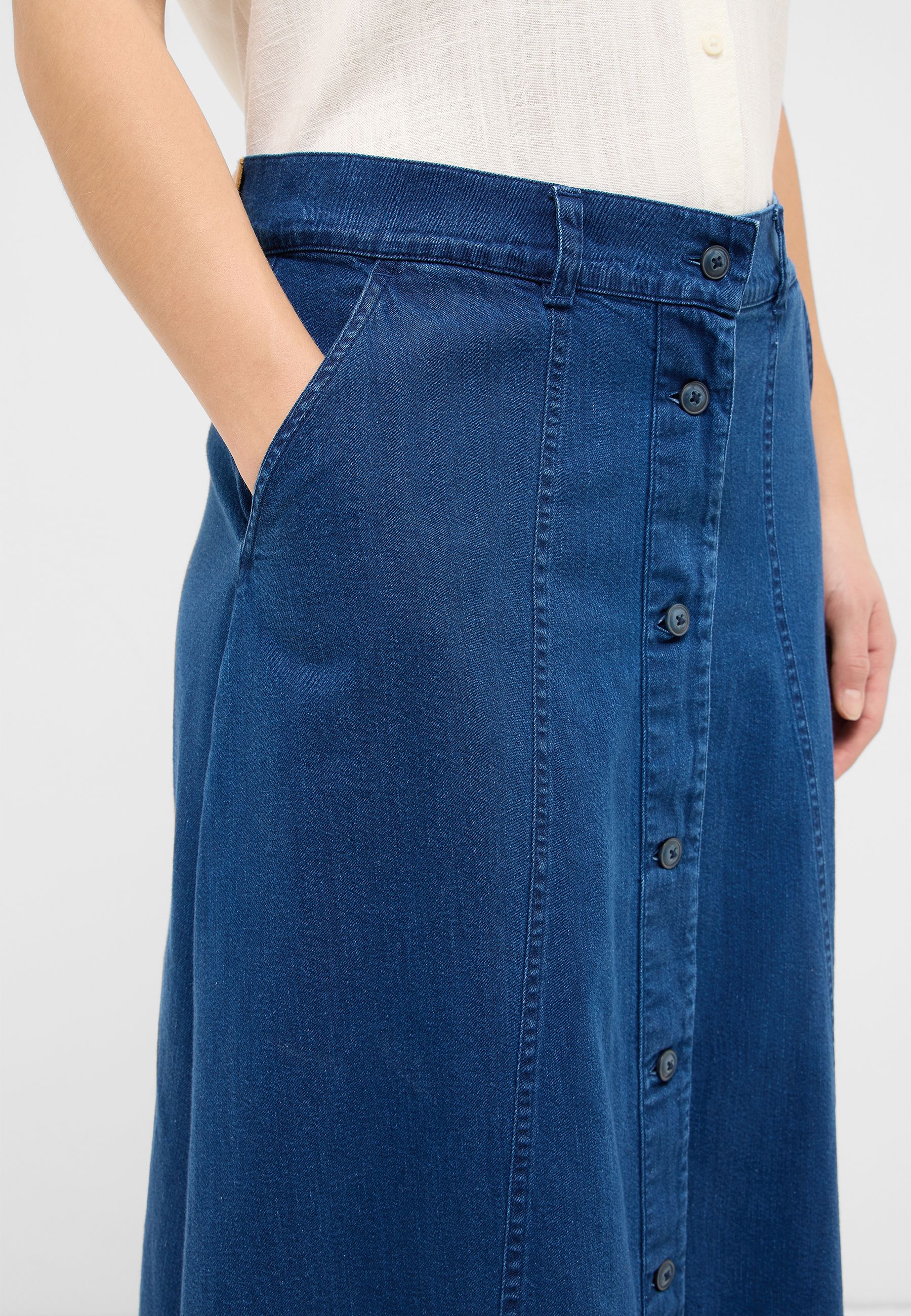 Jeansrock, Jeans, Knopfleiste, Seitentaschen, Midi-Länge