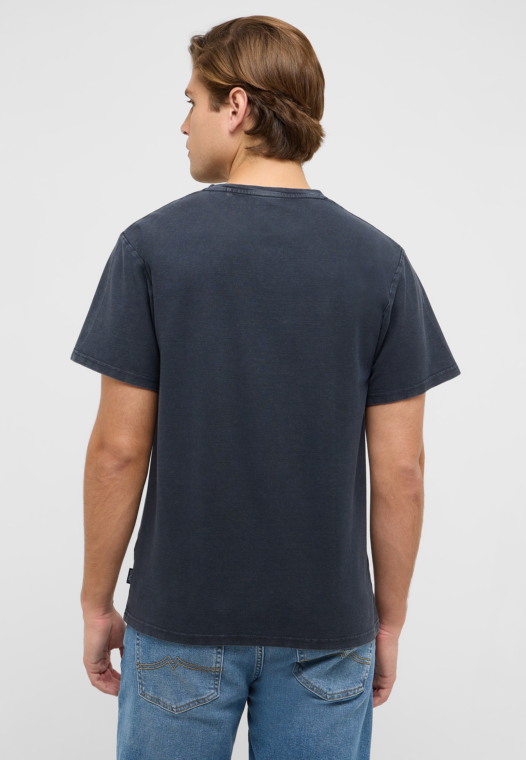 T-shirt, Ärmel, Erwachsener, Mann, Person