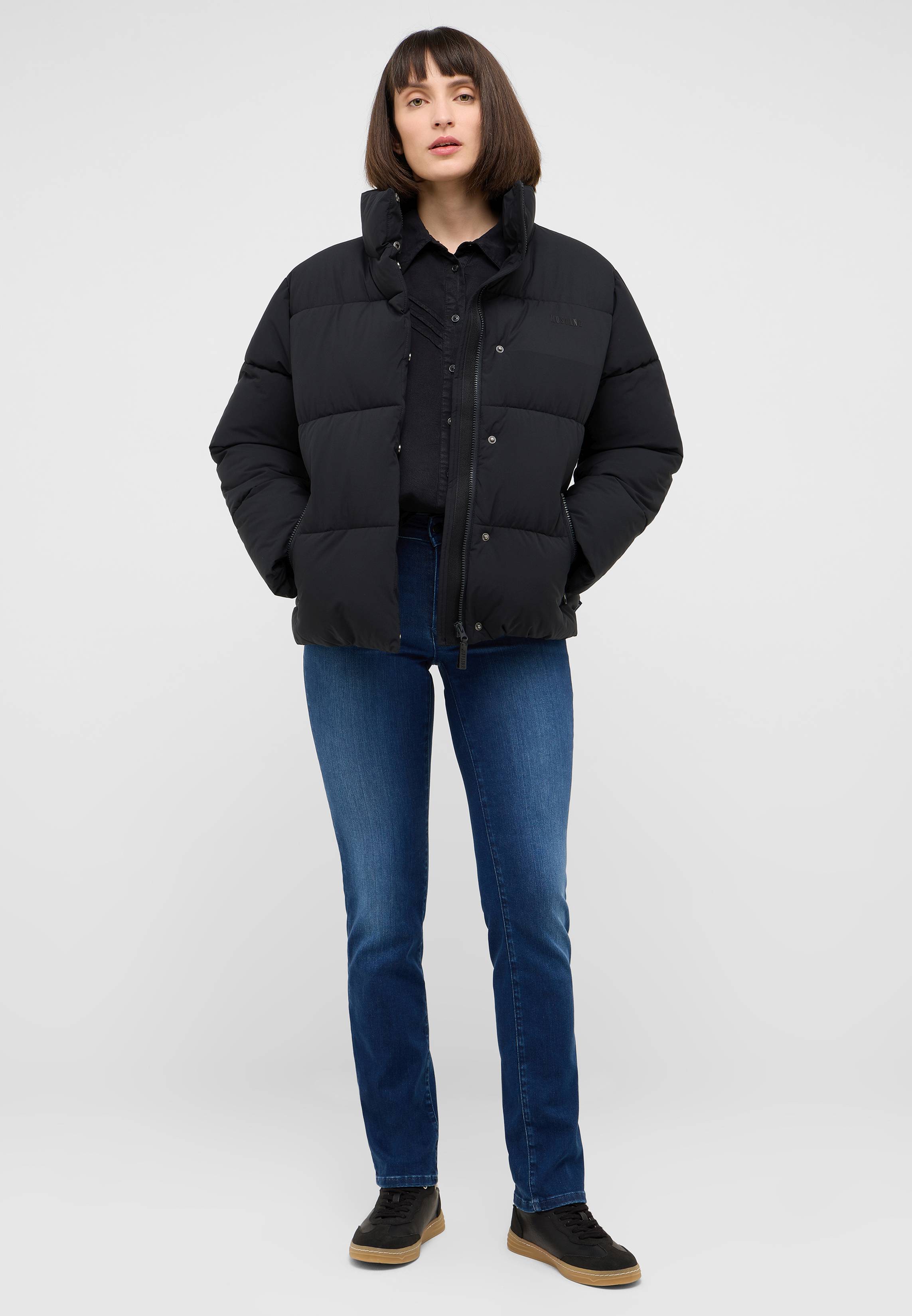 Mantel, Jacke, Weste, Person, Frau