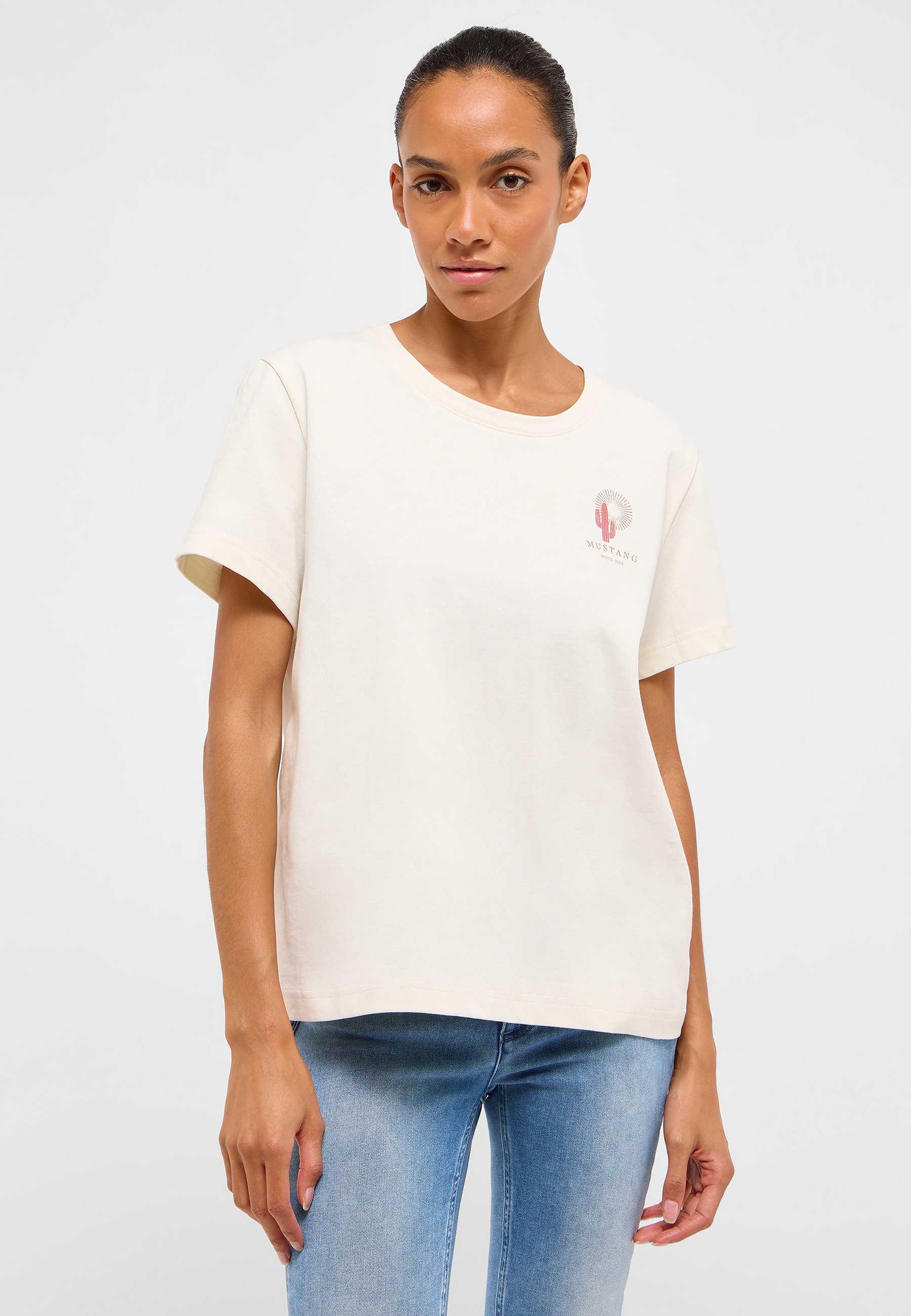 T-shirt, Bluse, Person, Jeans, Gesicht