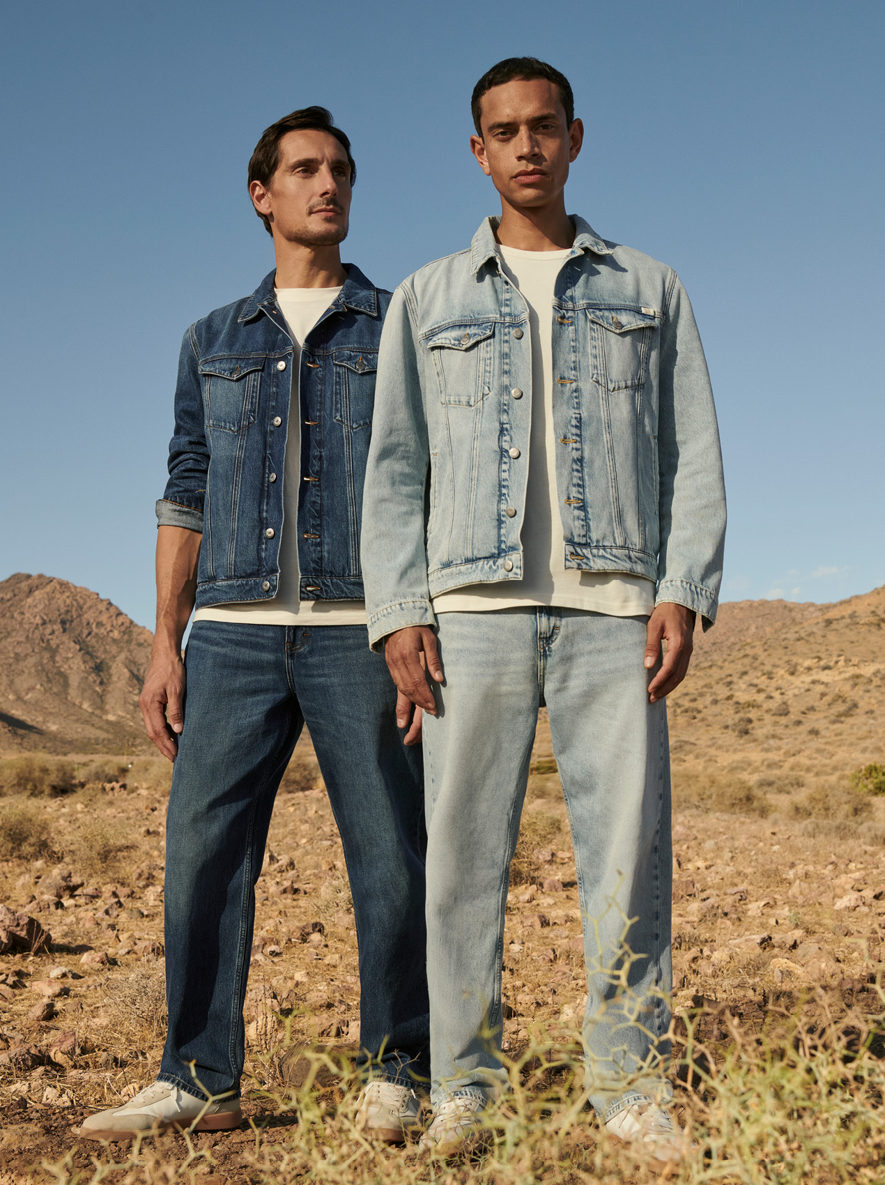 Hosen, Jeans, Jacke, Person, Stehend