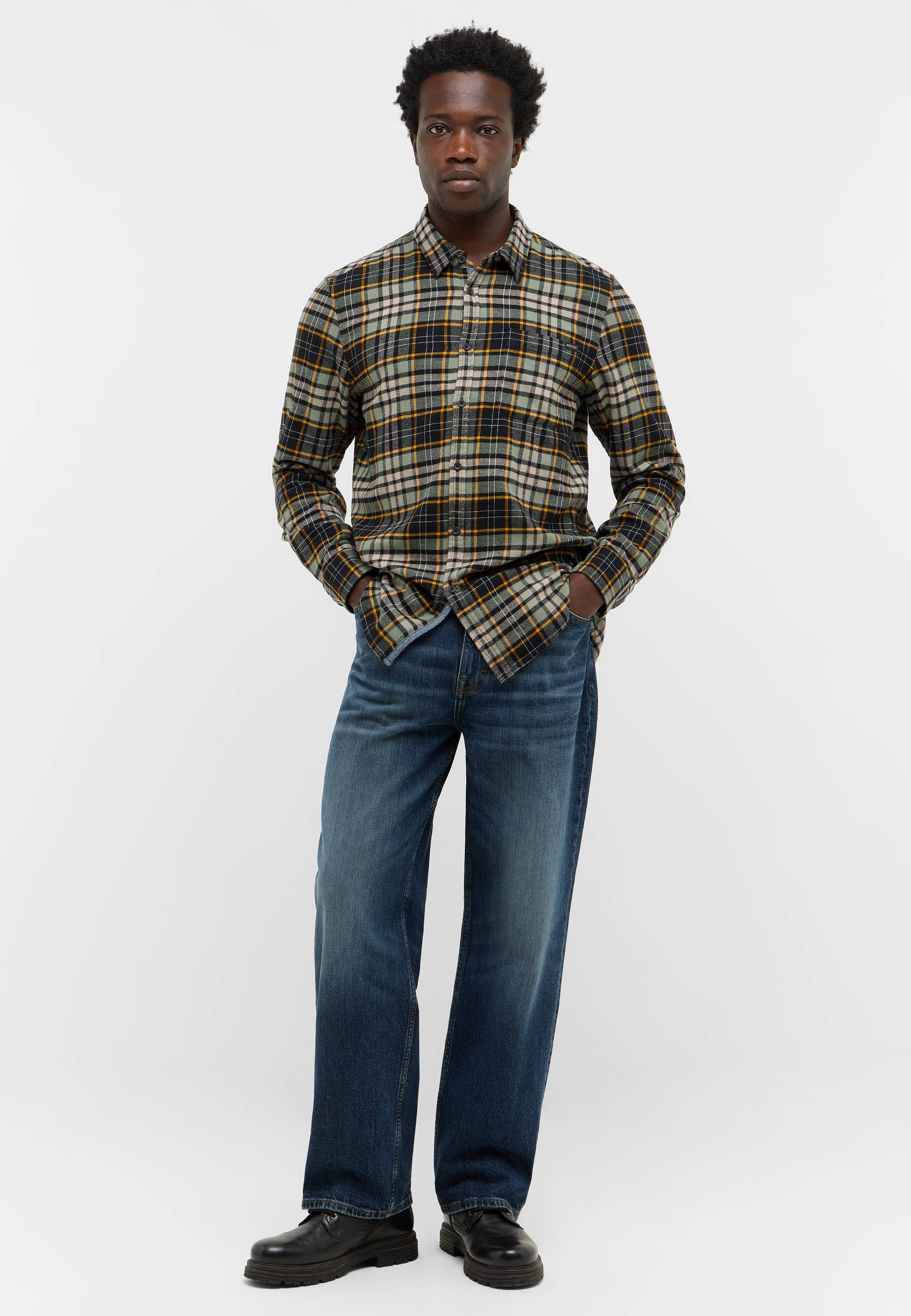 Hemd, Hosen, Erwachsener, Mann, Person