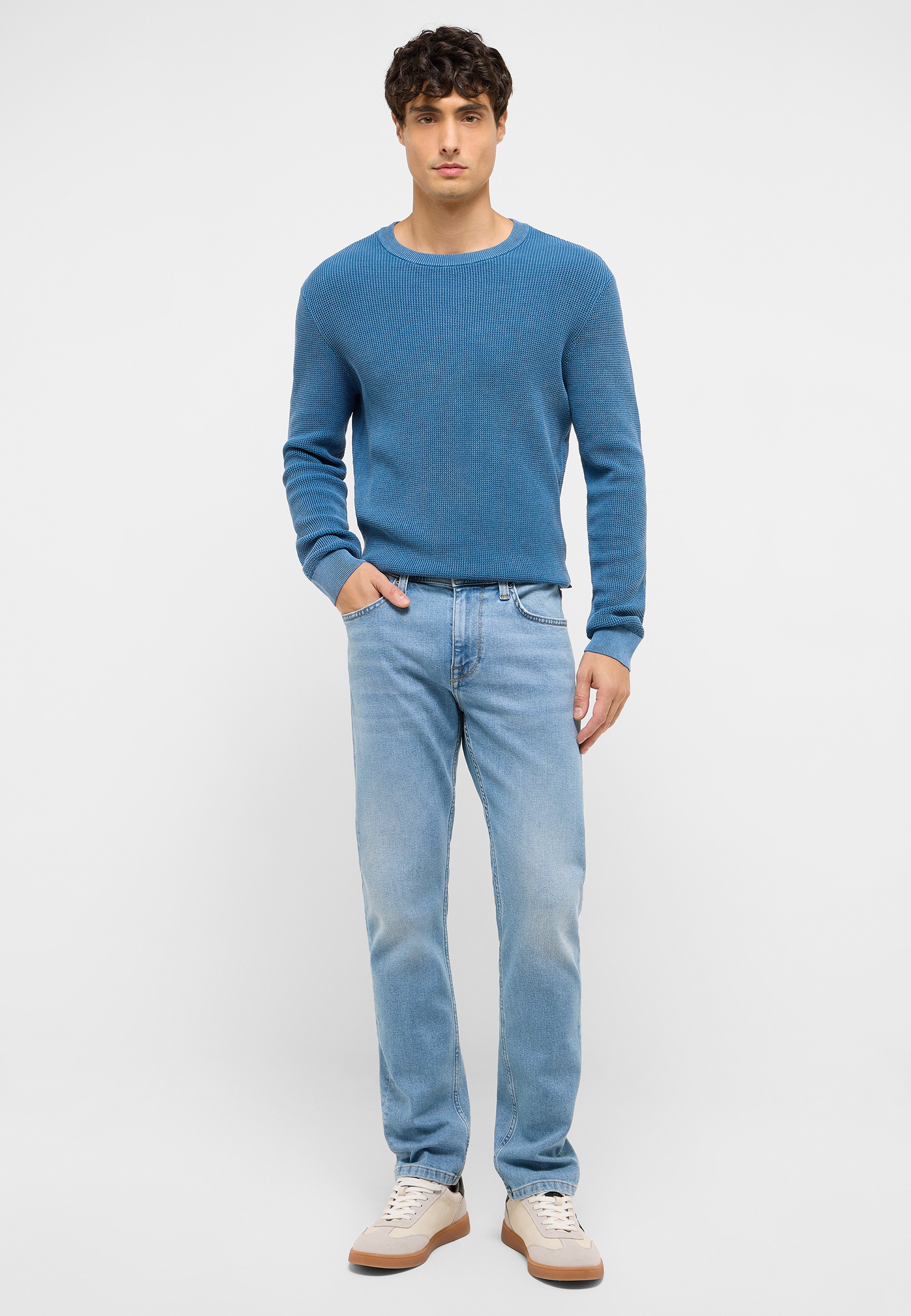 Hosen, Langarm, Person, Jeans, Pullover